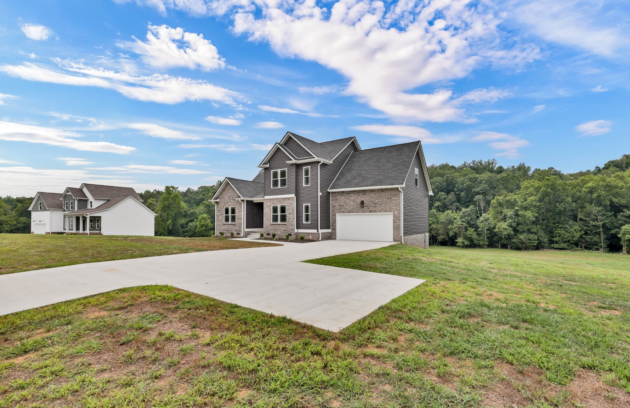 5580 Chambers Rd