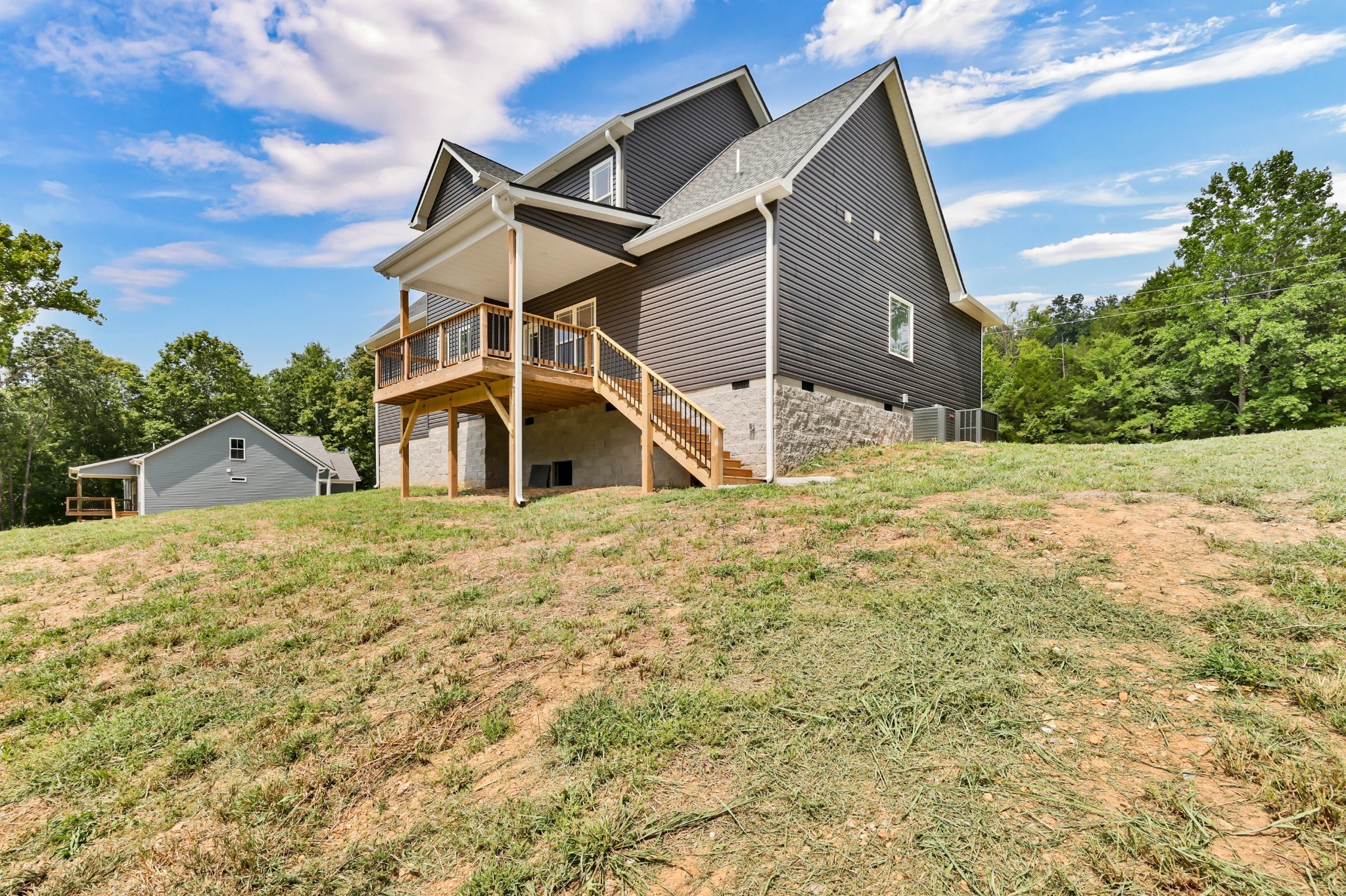 5580 Chambers Rd