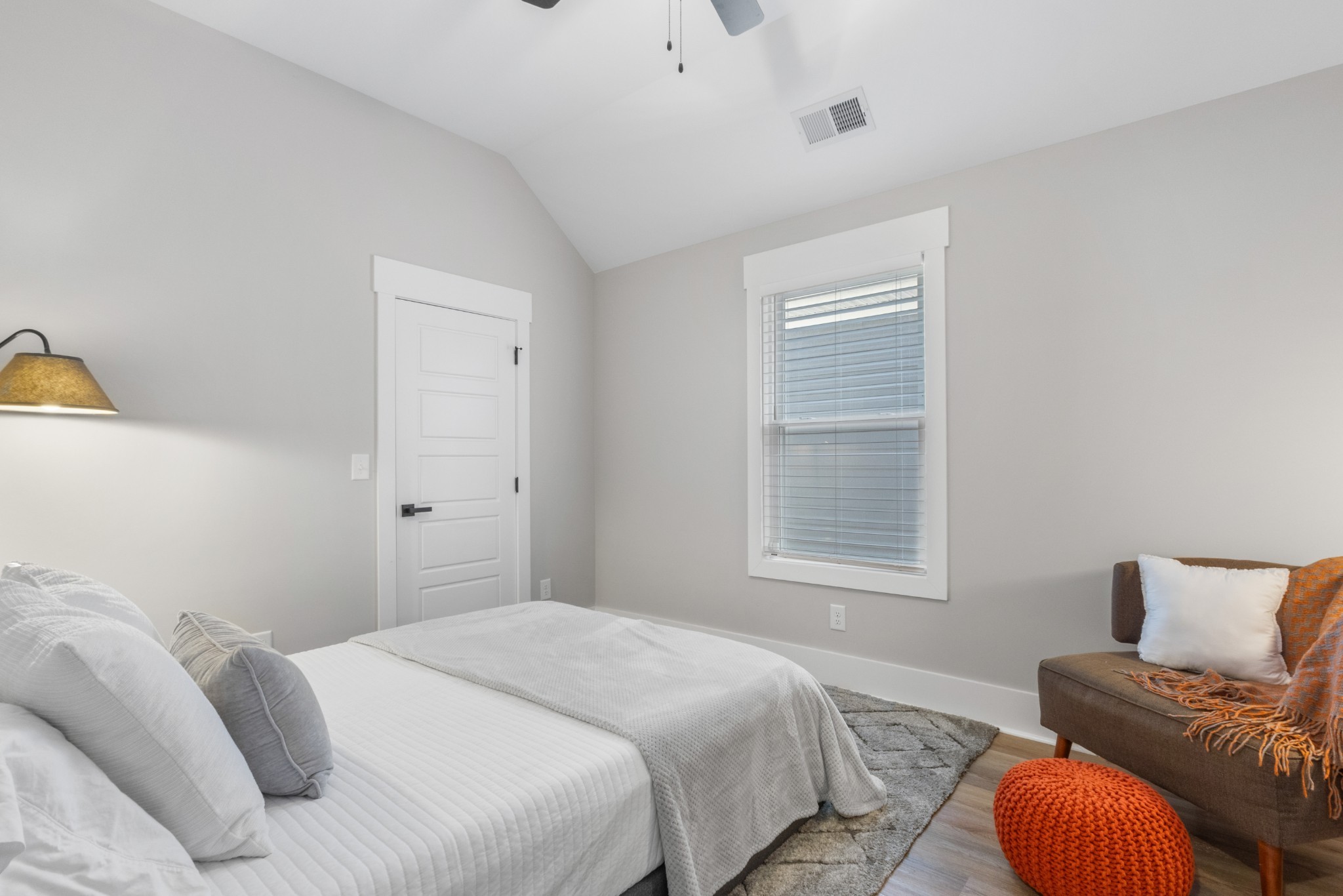 1372 Hicks Edgen Rd
