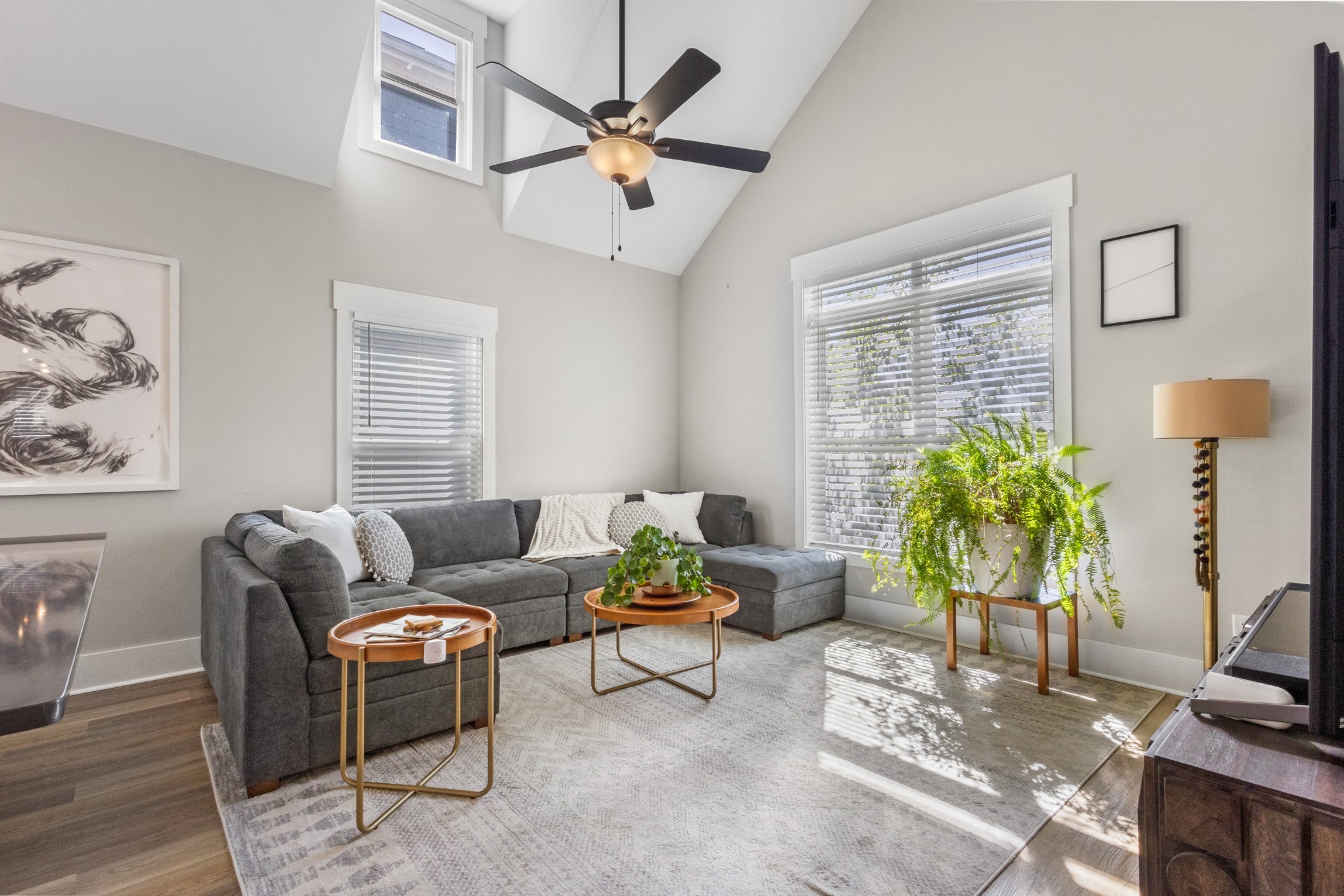 1372 Hicks Edgen Rd