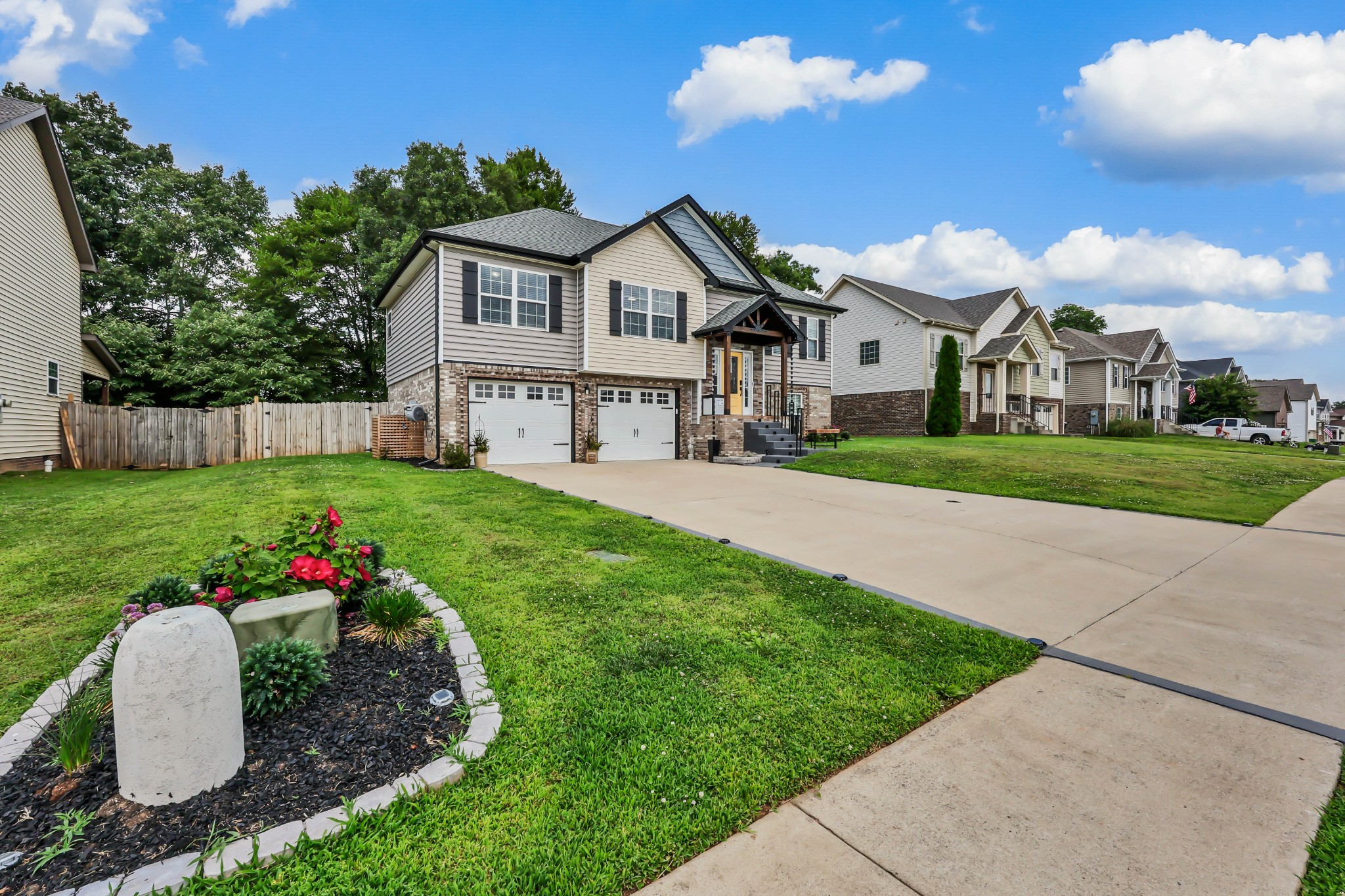 777 Banister Dr