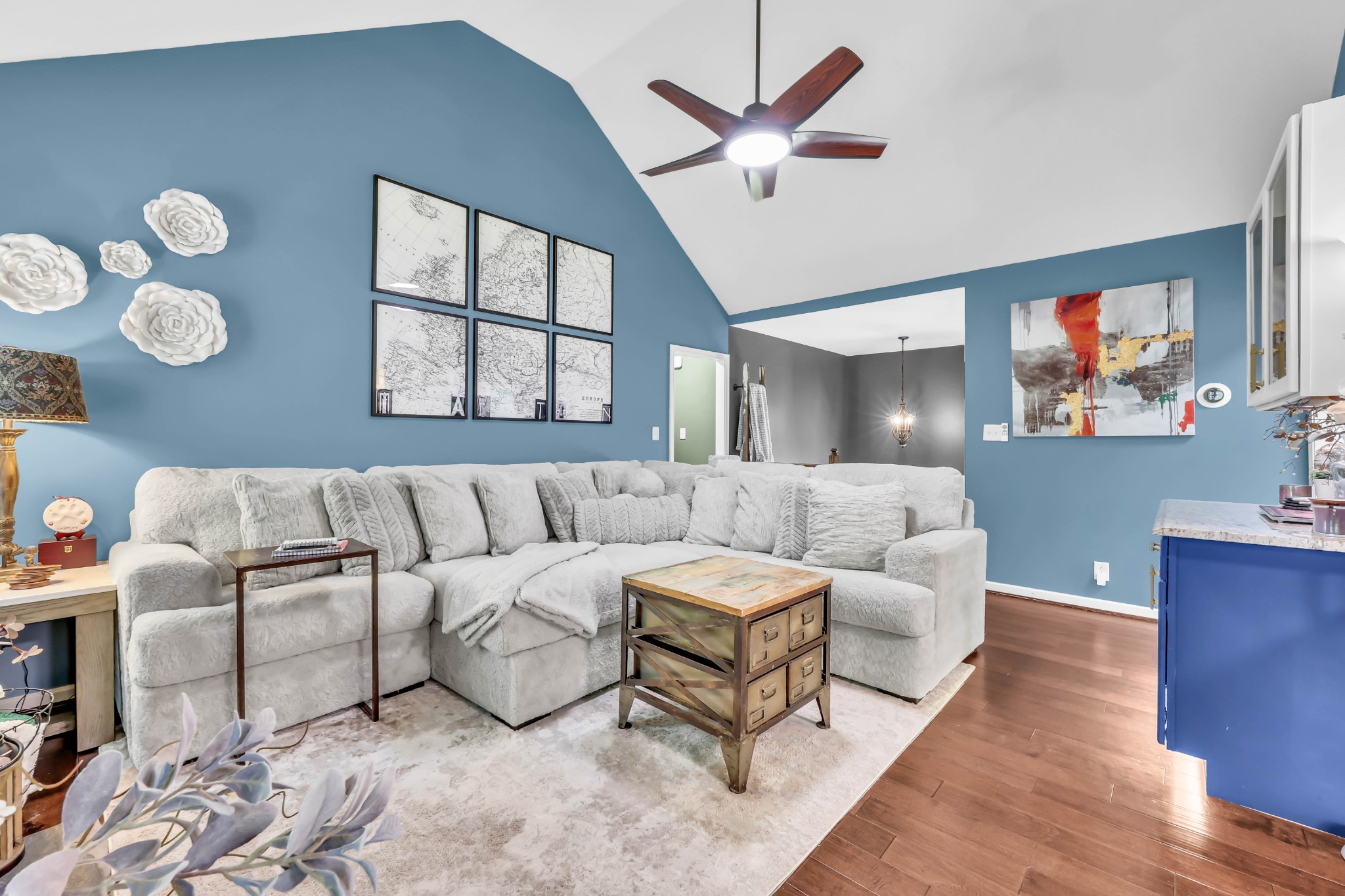 777 Banister Dr