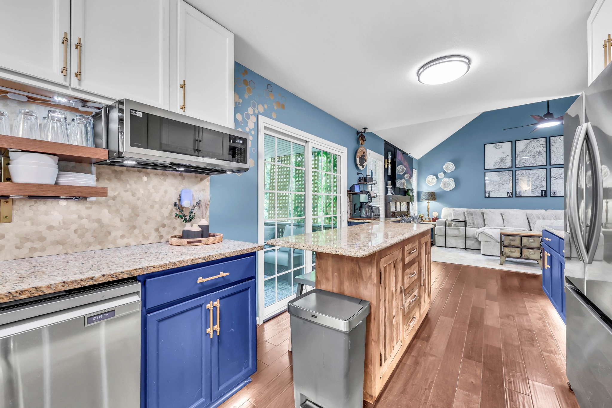 777 Banister Dr