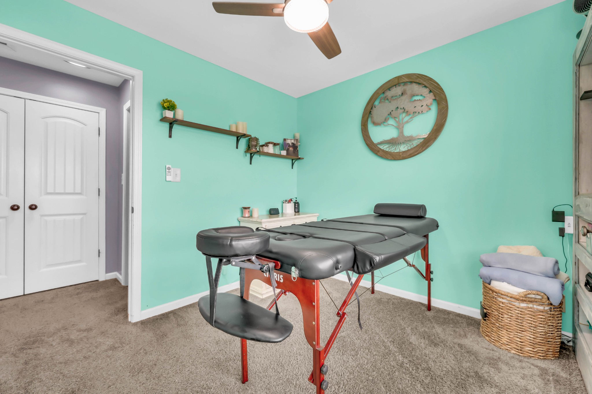 777 Banister Dr
