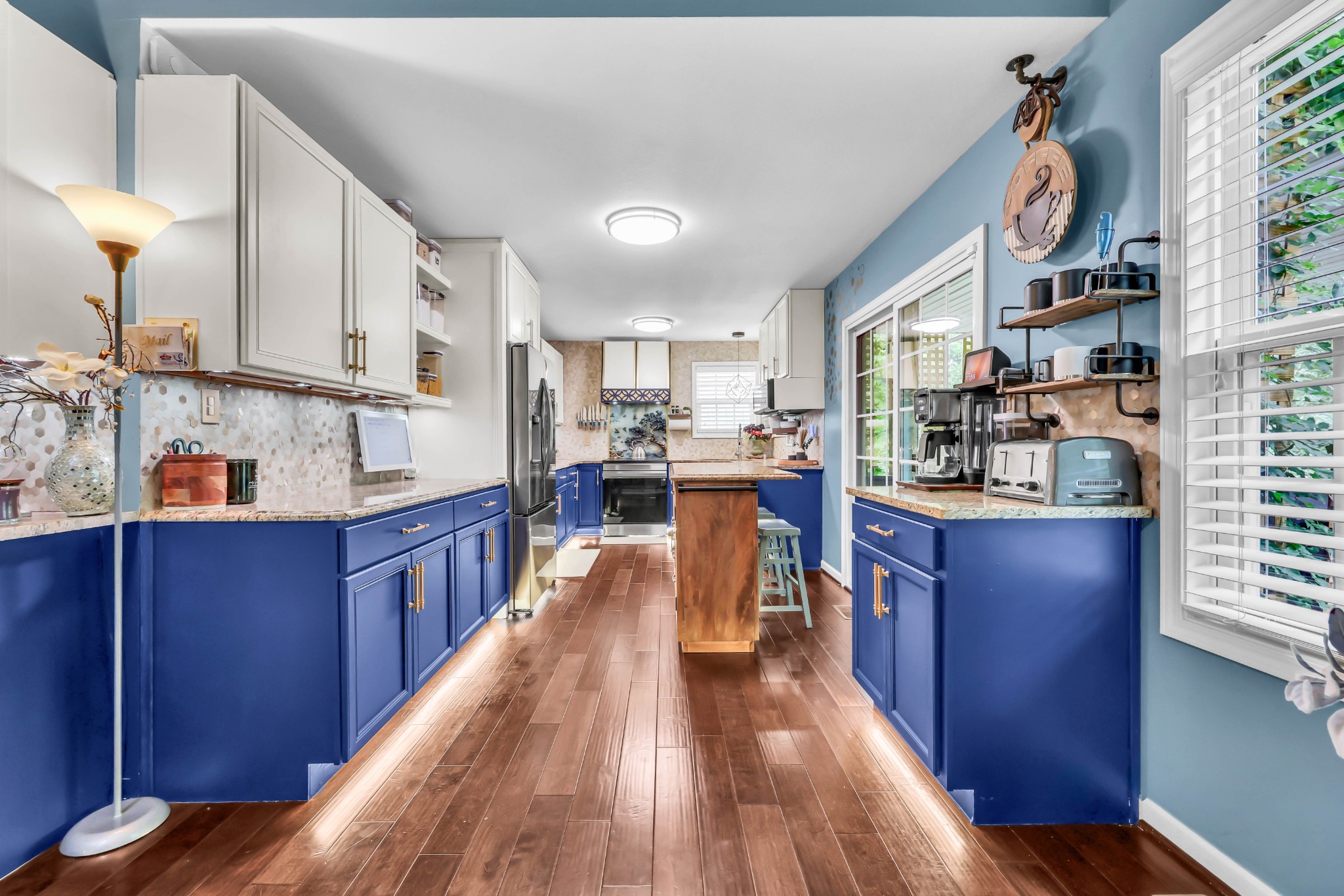 777 Banister Dr