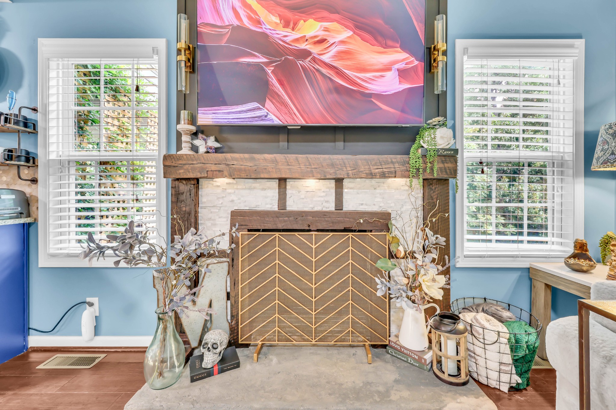 777 Banister Dr