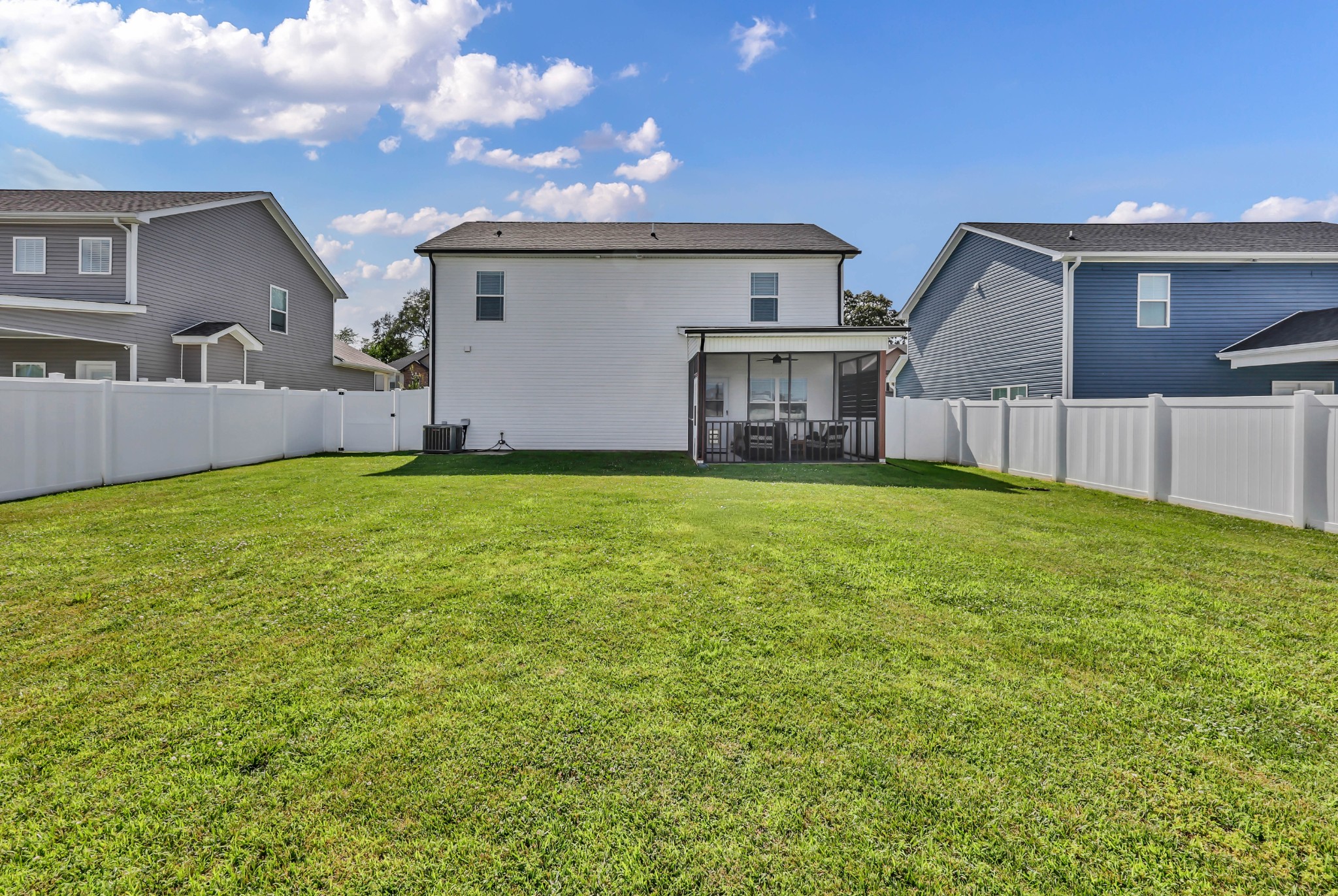 225 Kildeer Dr