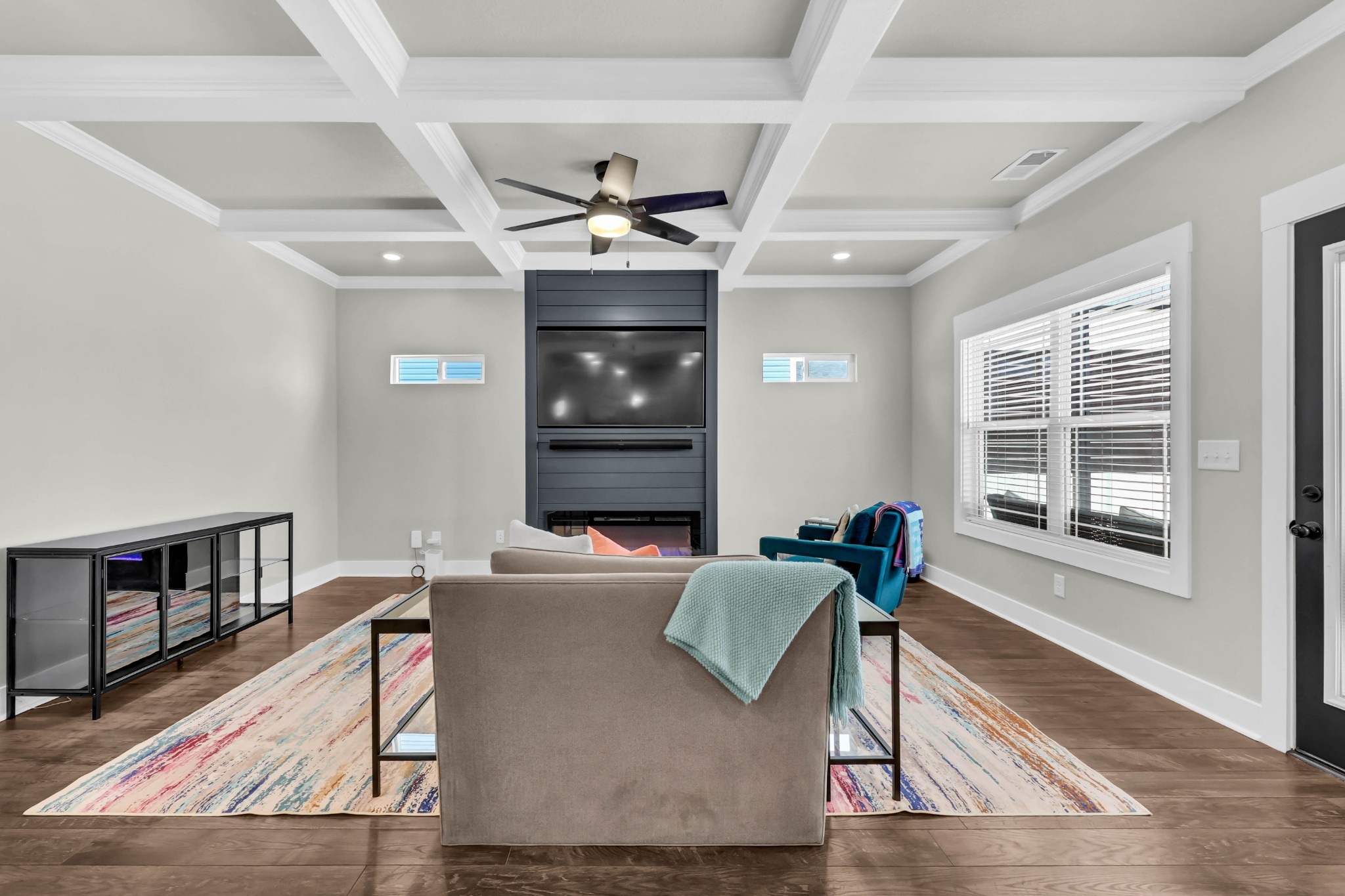 225 Kildeer Dr