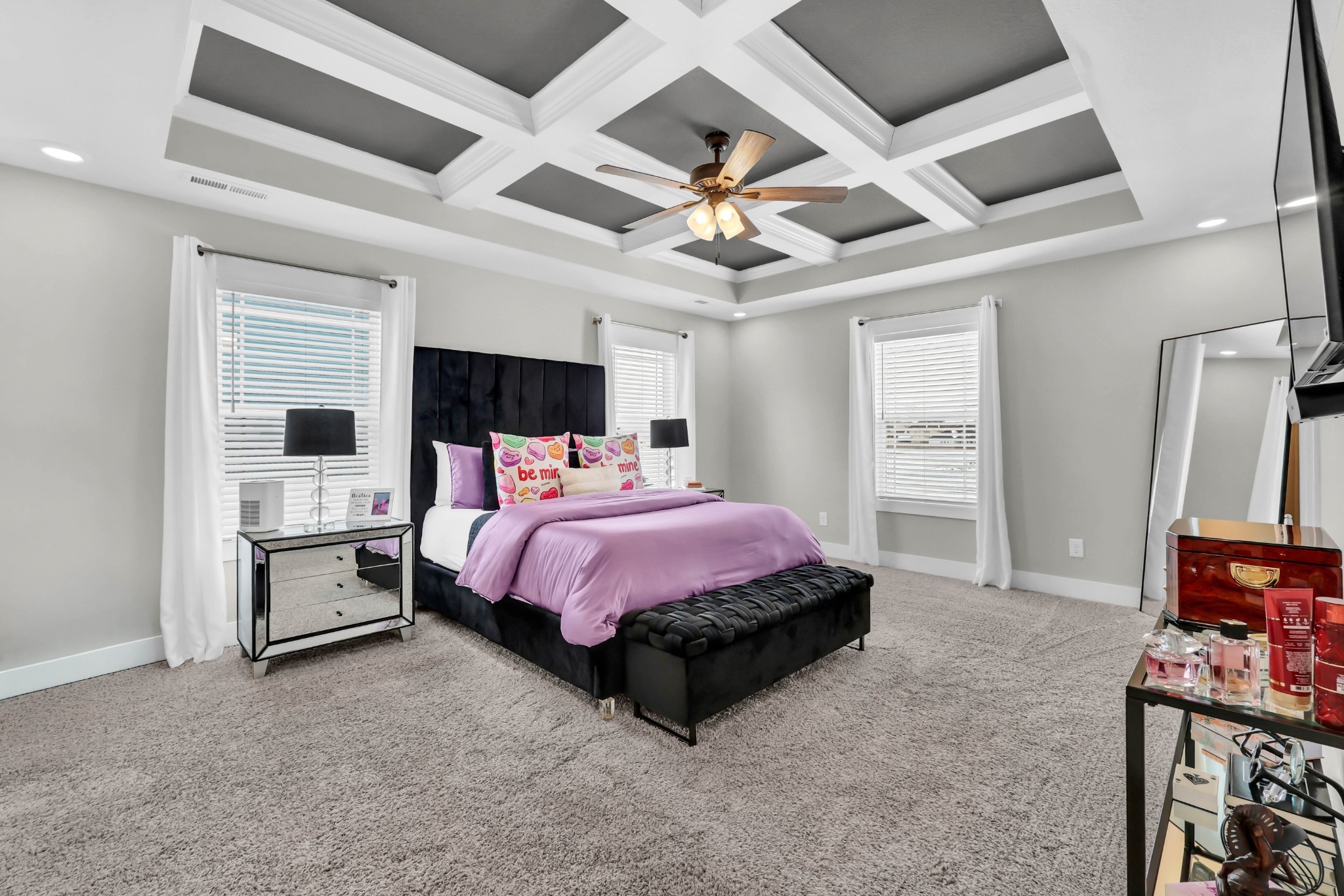 225 Kildeer Dr