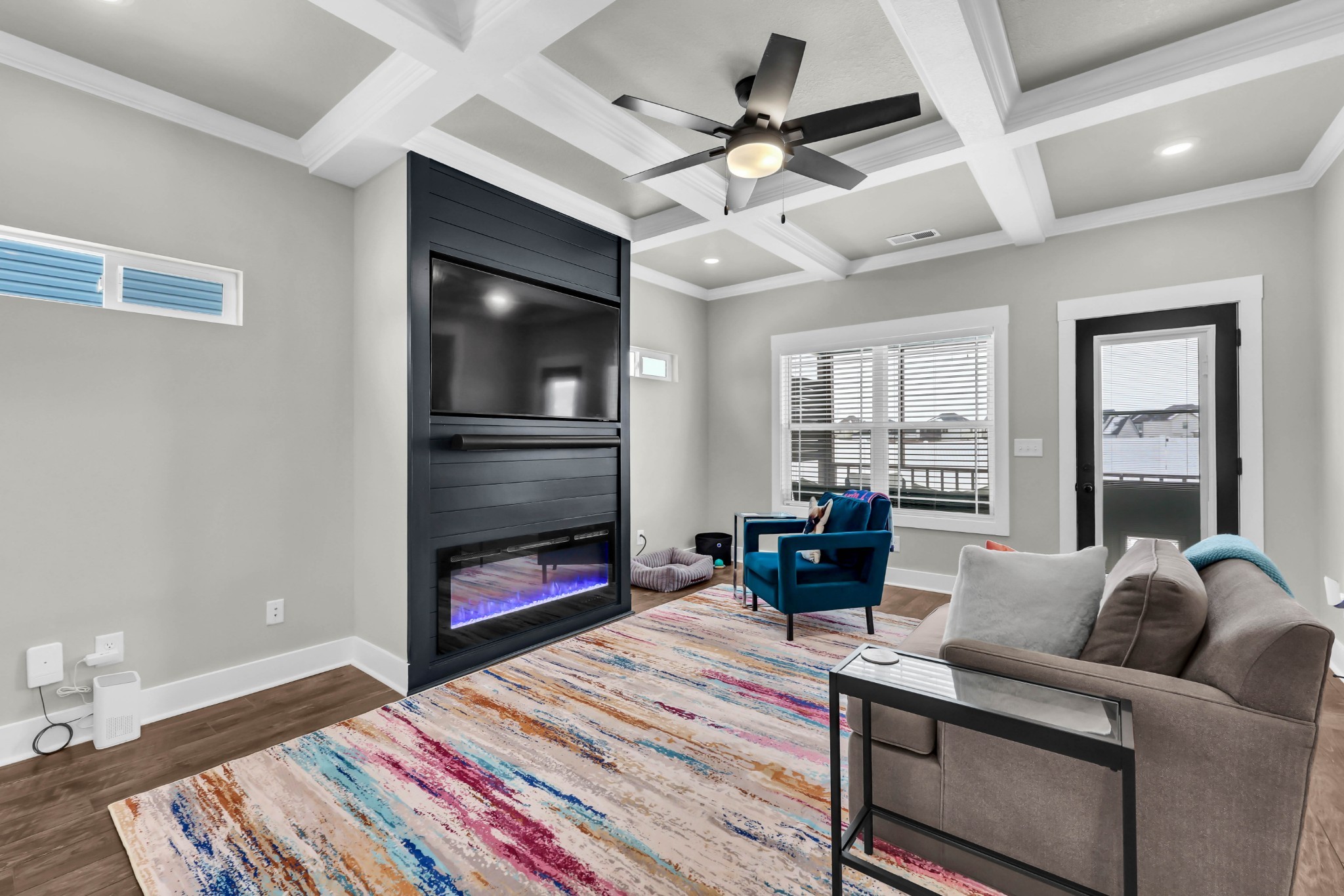 225 Kildeer Dr
