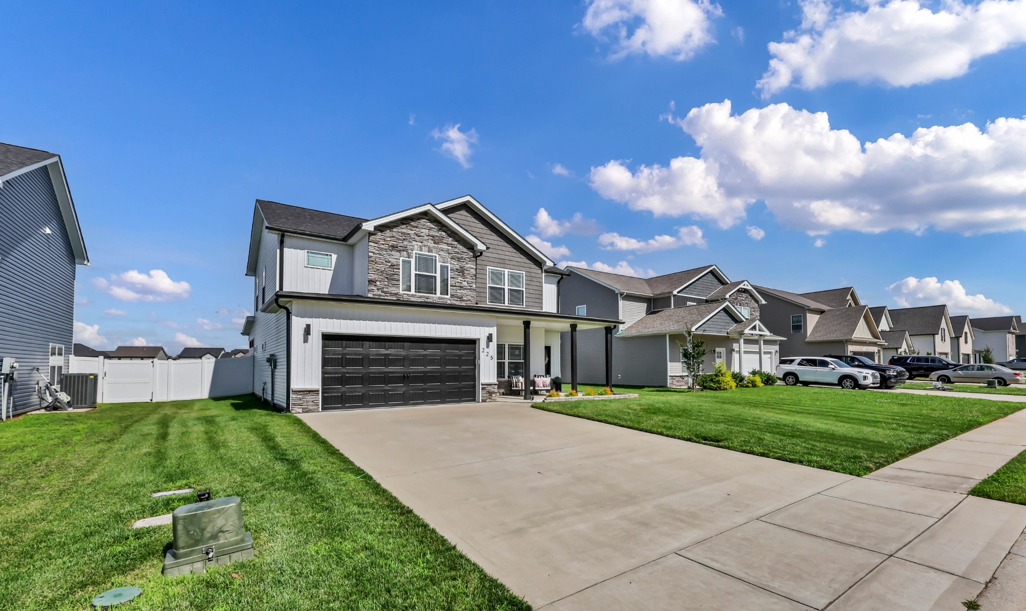 225 Kildeer Dr