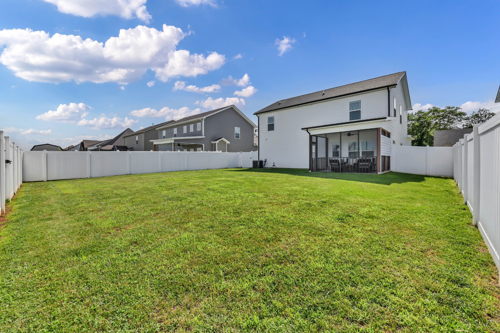 225 Kildeer Dr