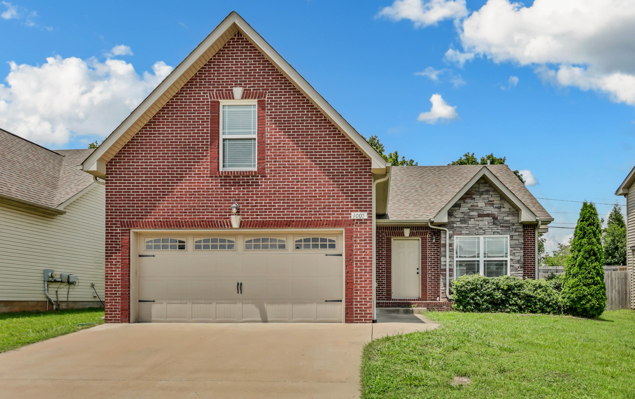 1005 Orchard Hills Dr