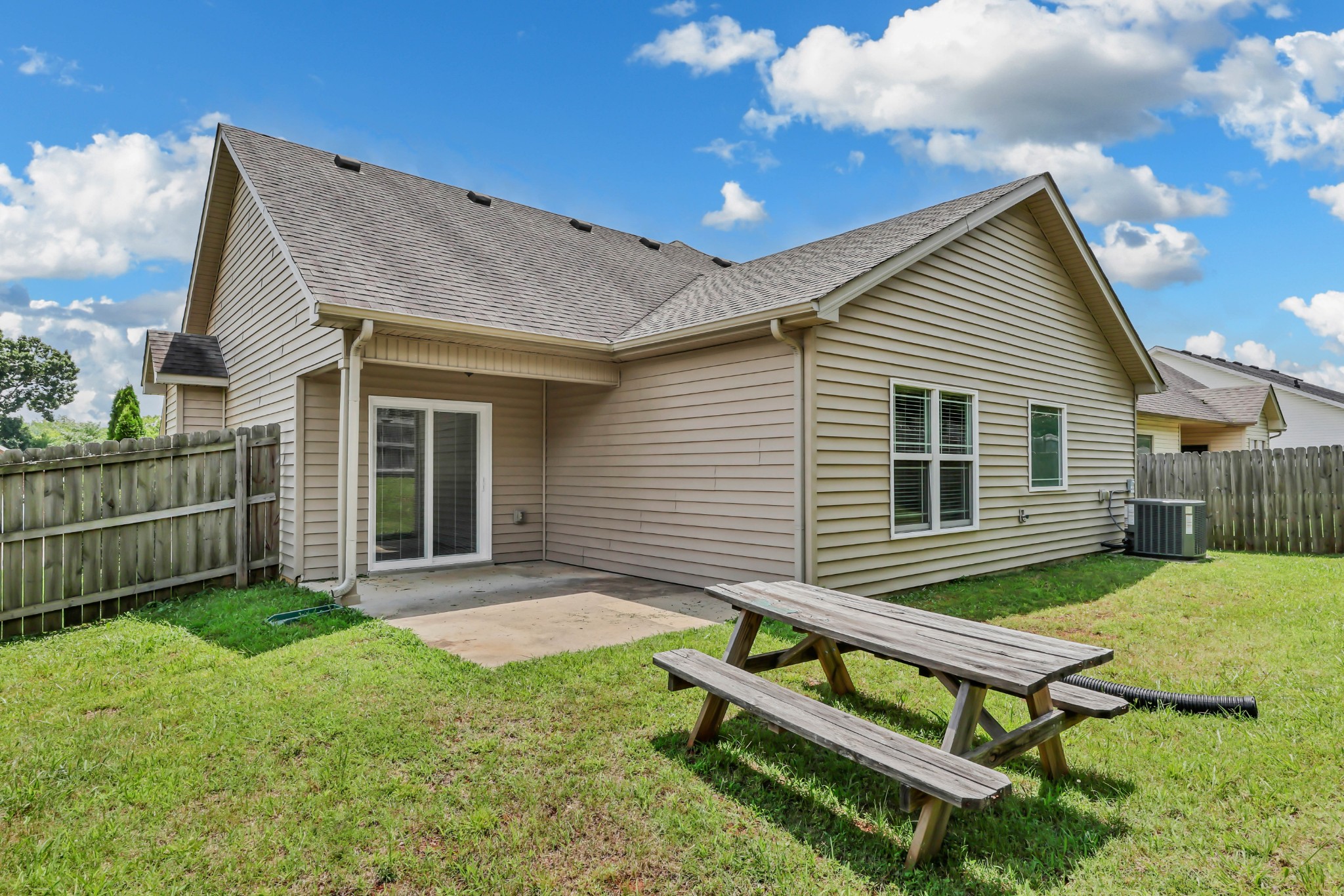 1005 Orchard Hills Dr