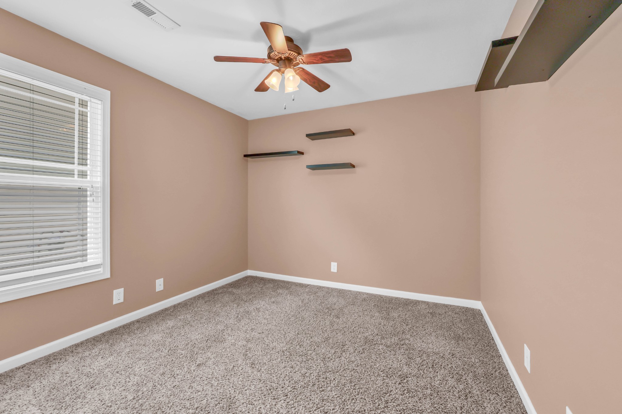 1005 Orchard Hills Dr