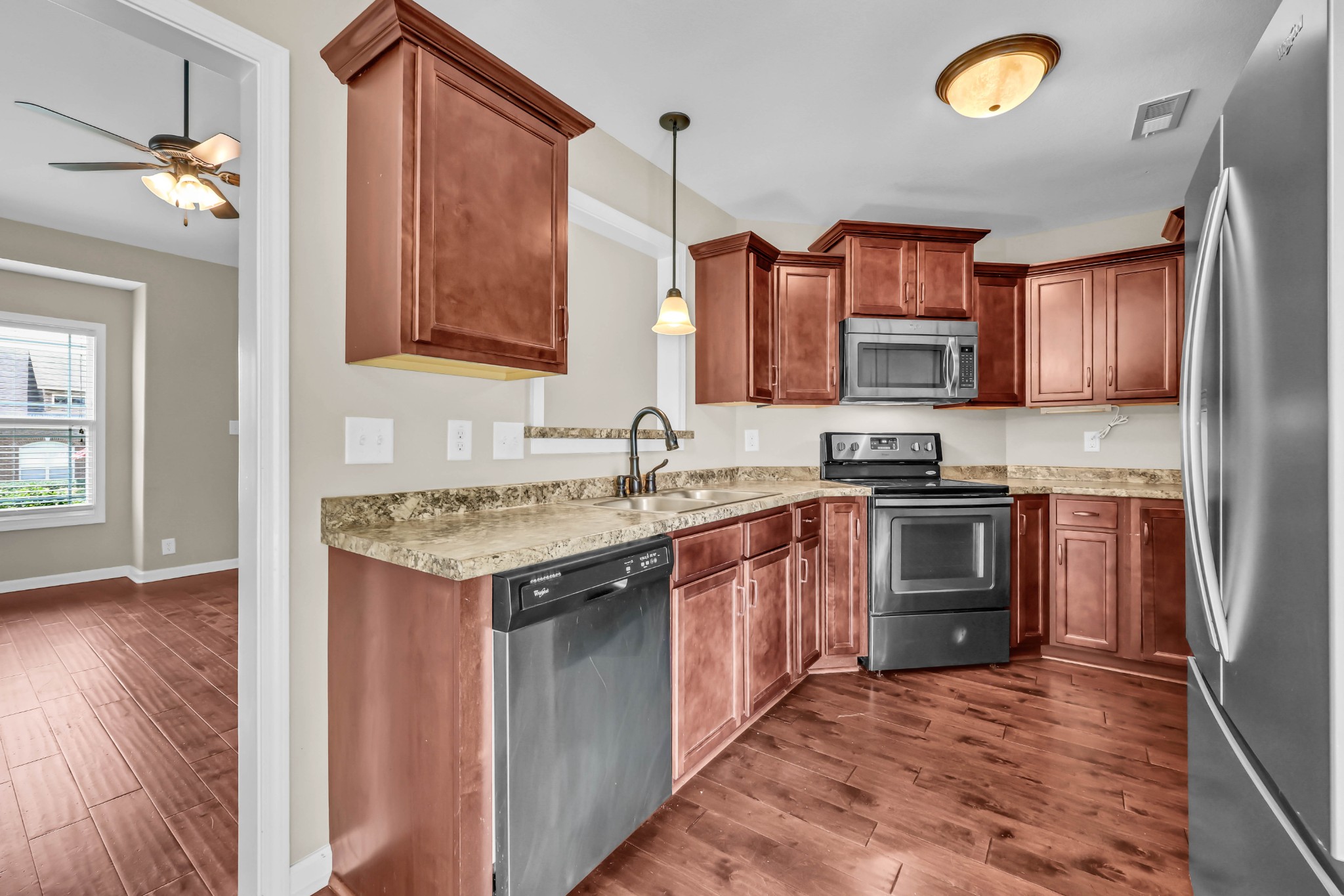 1005 Orchard Hills Dr