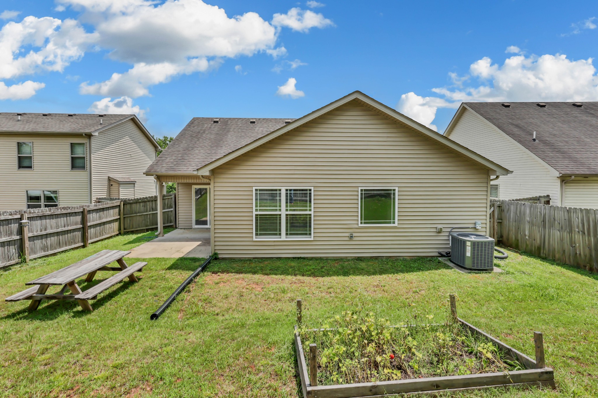 1005 Orchard Hills Dr