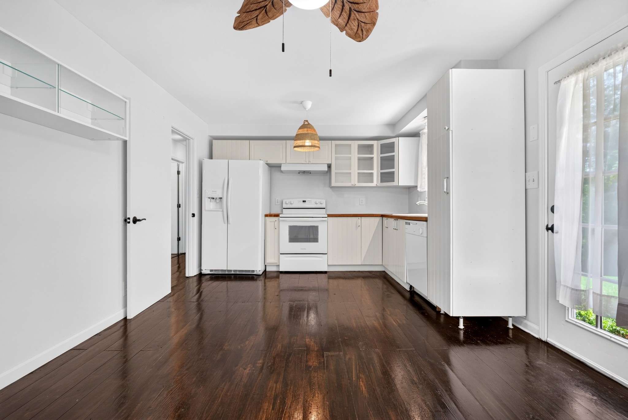 410 Spencer Ln