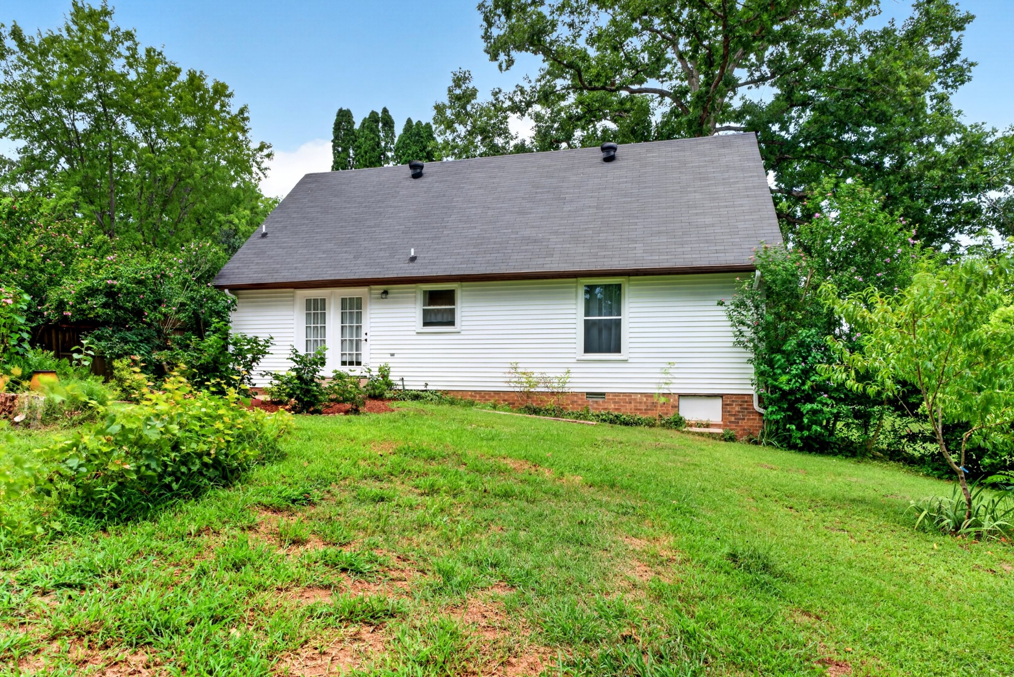 410 Spencer Ln