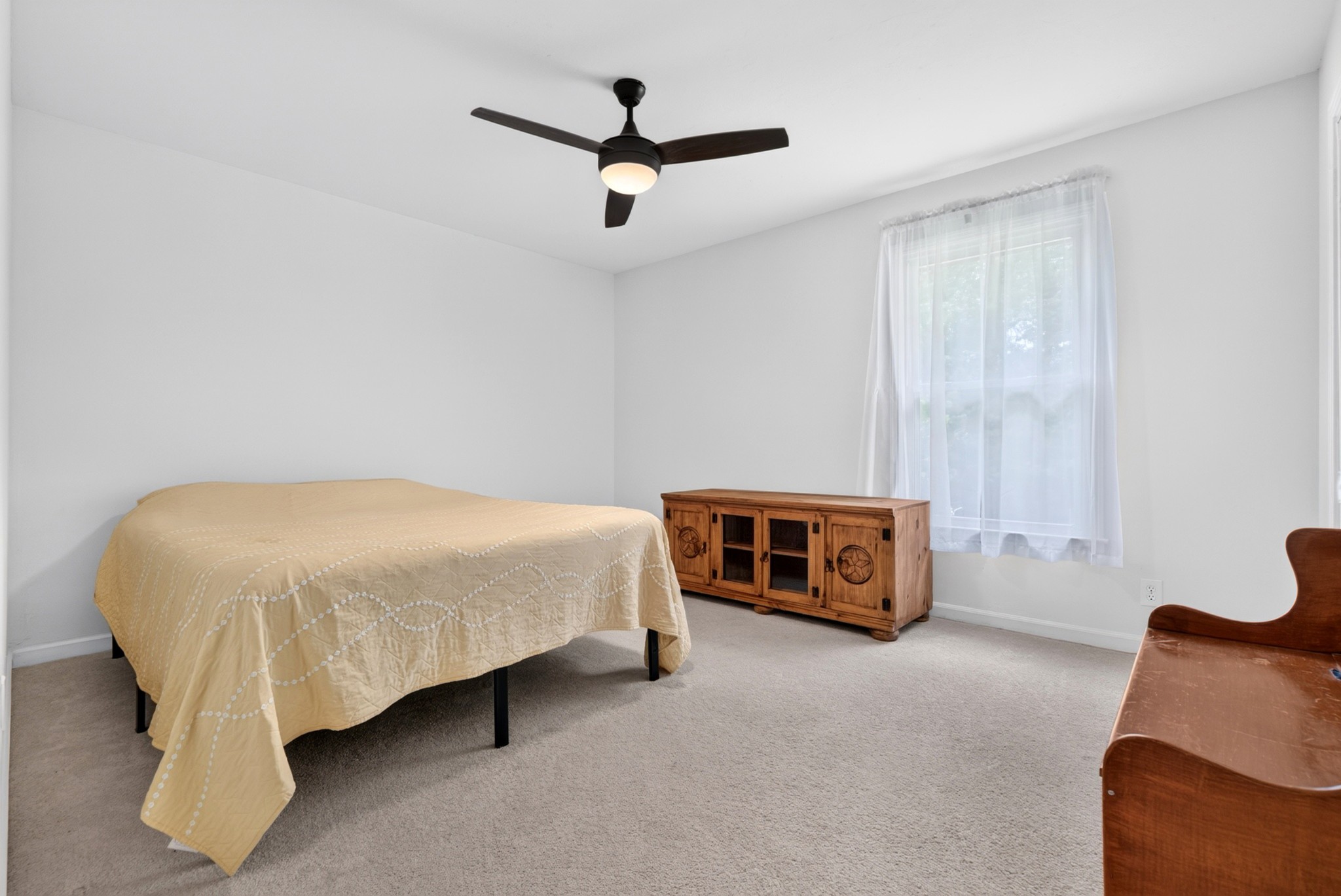 410 Spencer Ln