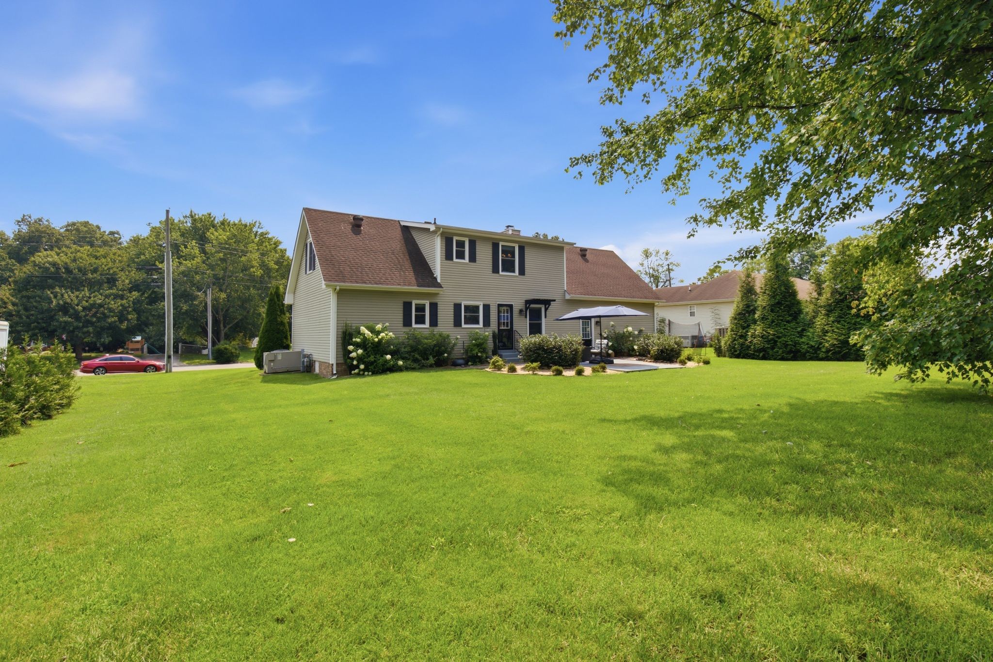 162 Lancashire Dr