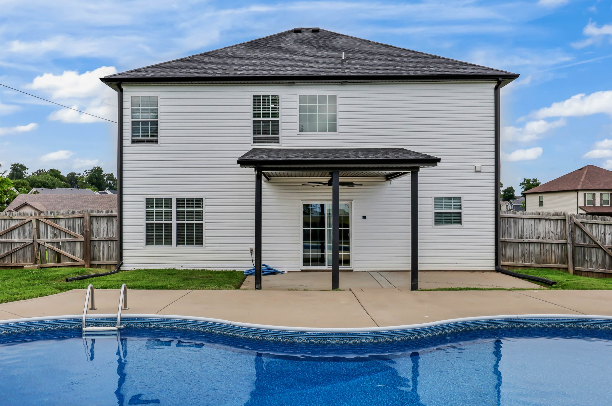 2428 Andersonville Dr
