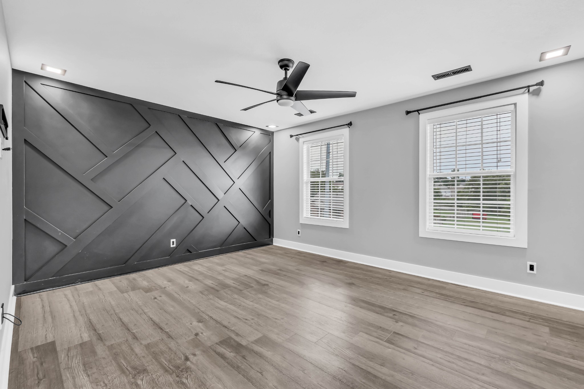 2428 Andersonville Dr