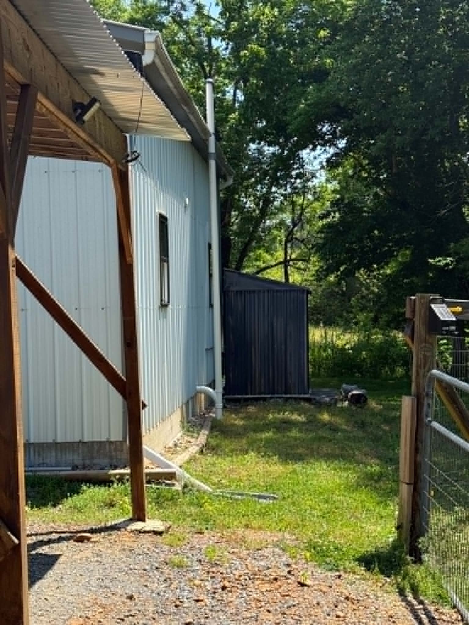 2267 Leatherwood Rd