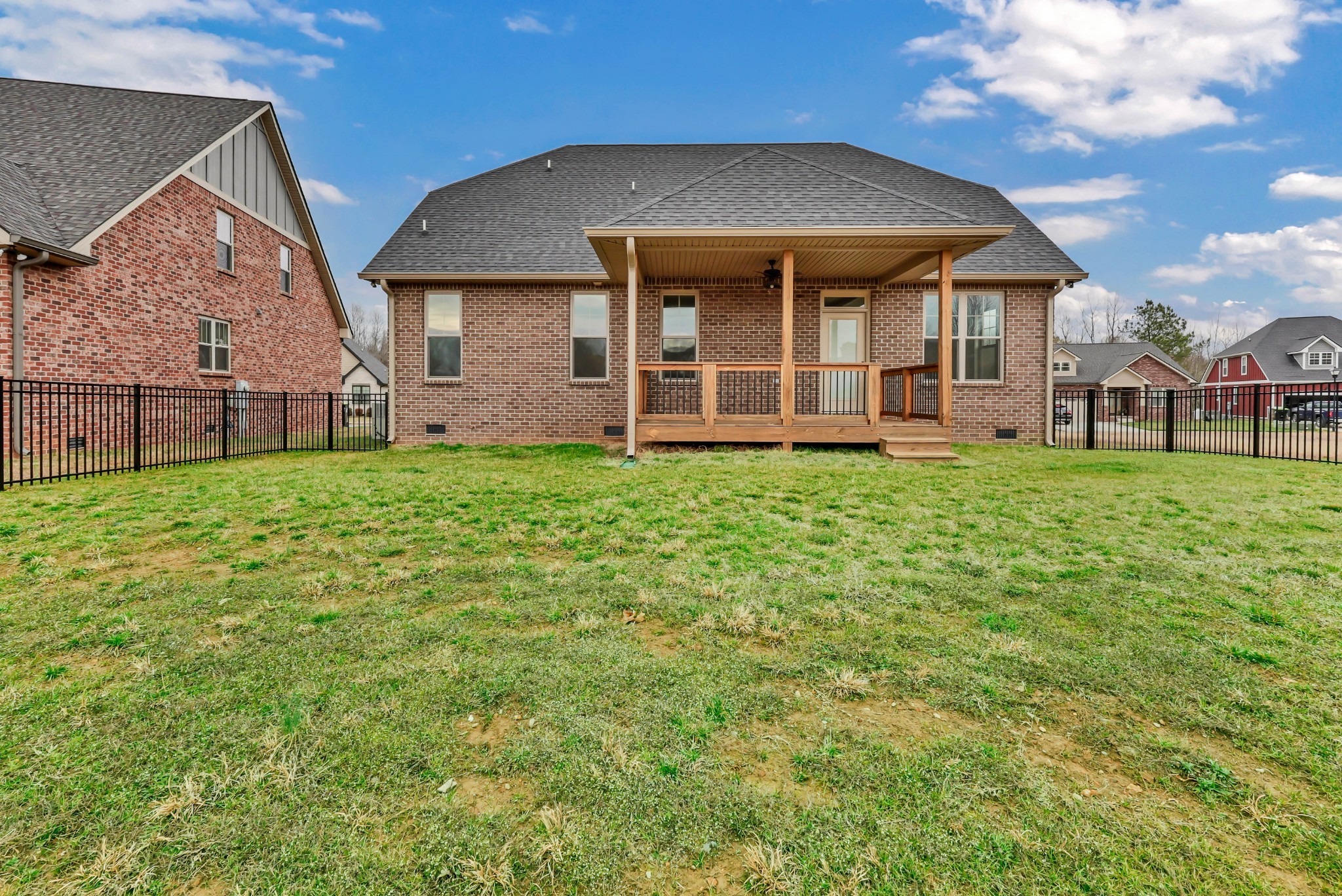 124 Cottage Ln