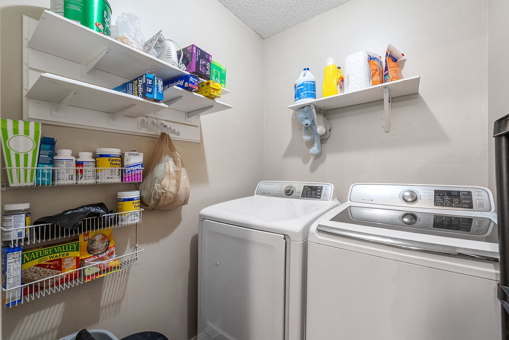 1700 Cedar Springs Cir
