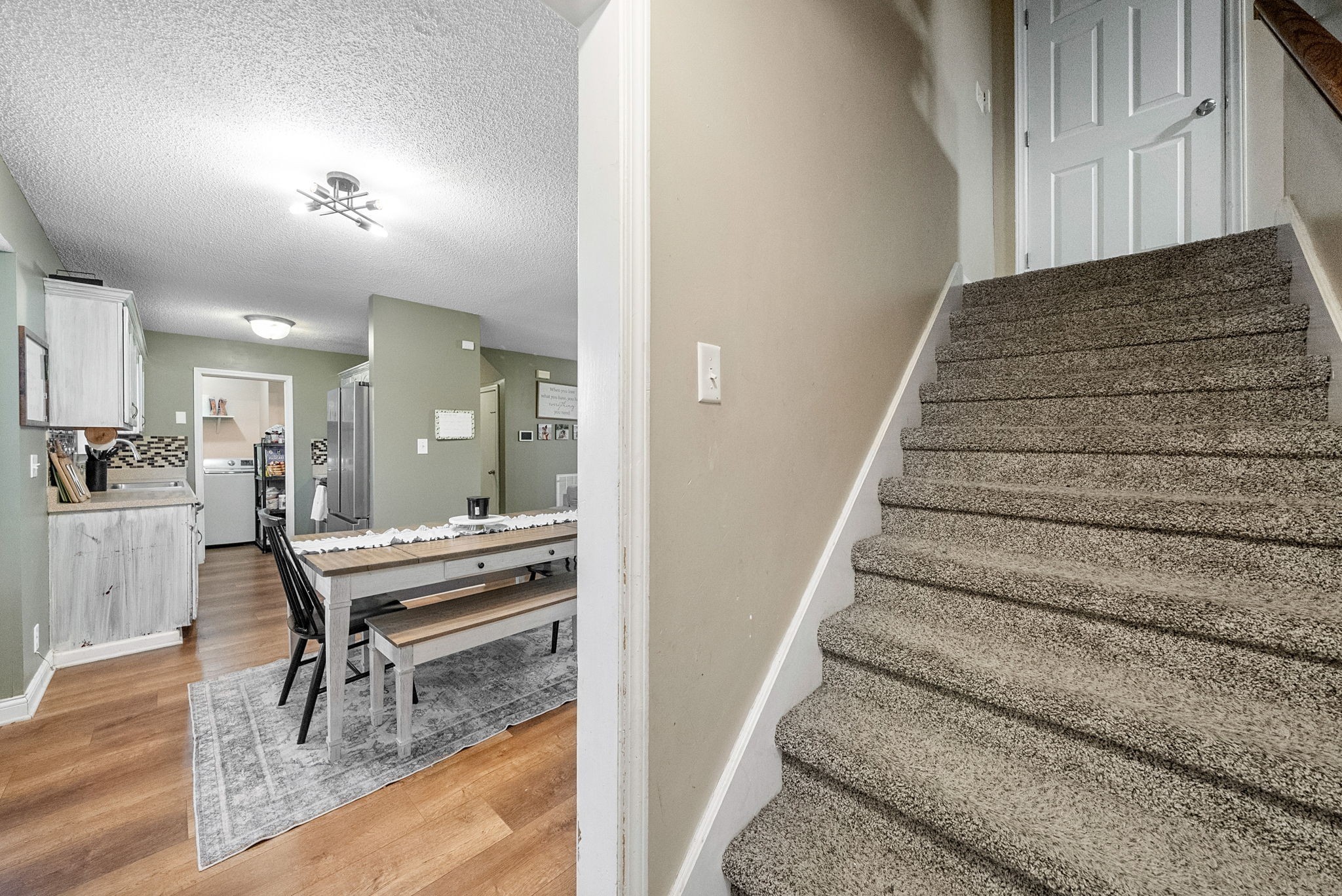 1700 Cedar Springs Cir
