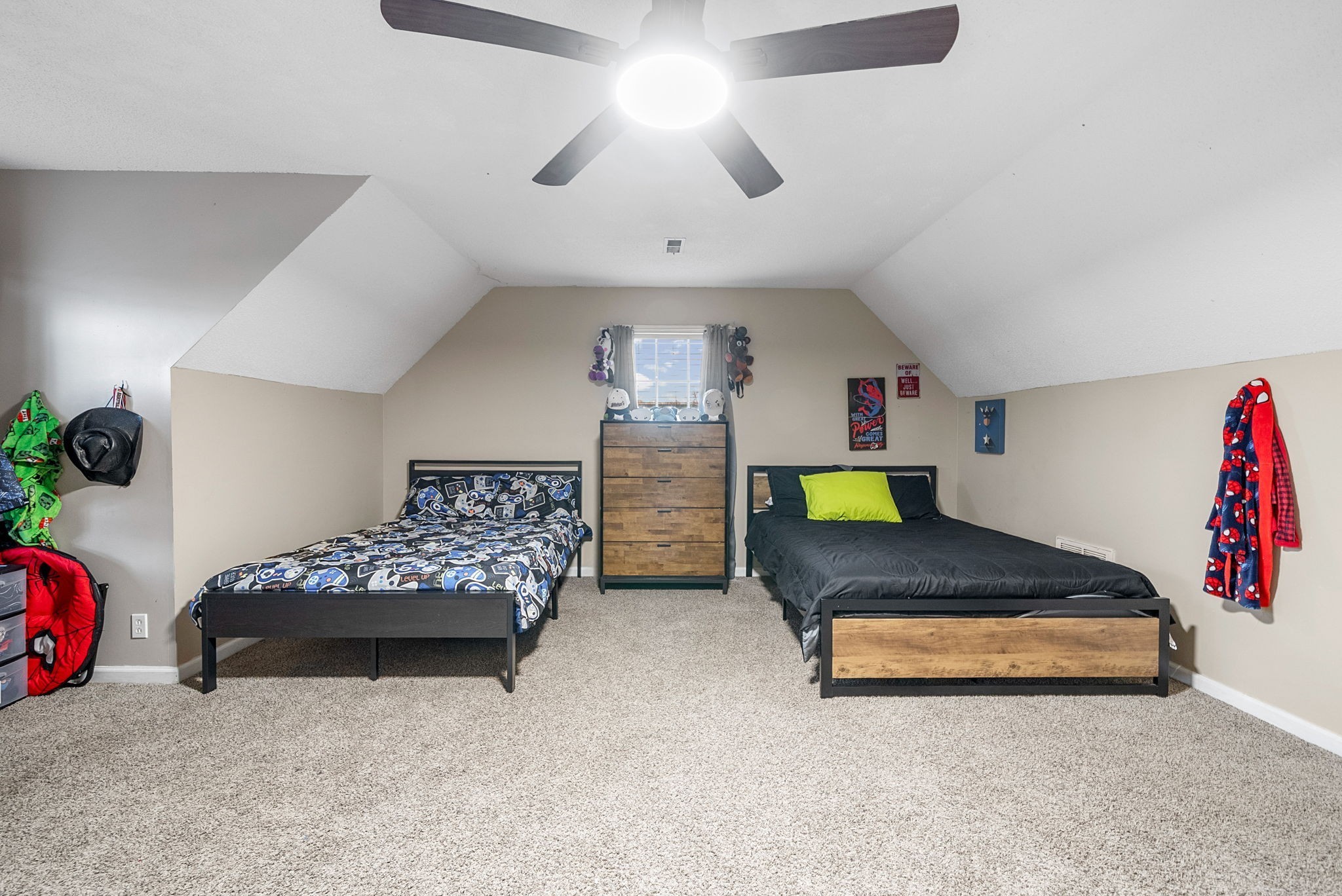 1700 Cedar Springs Cir
