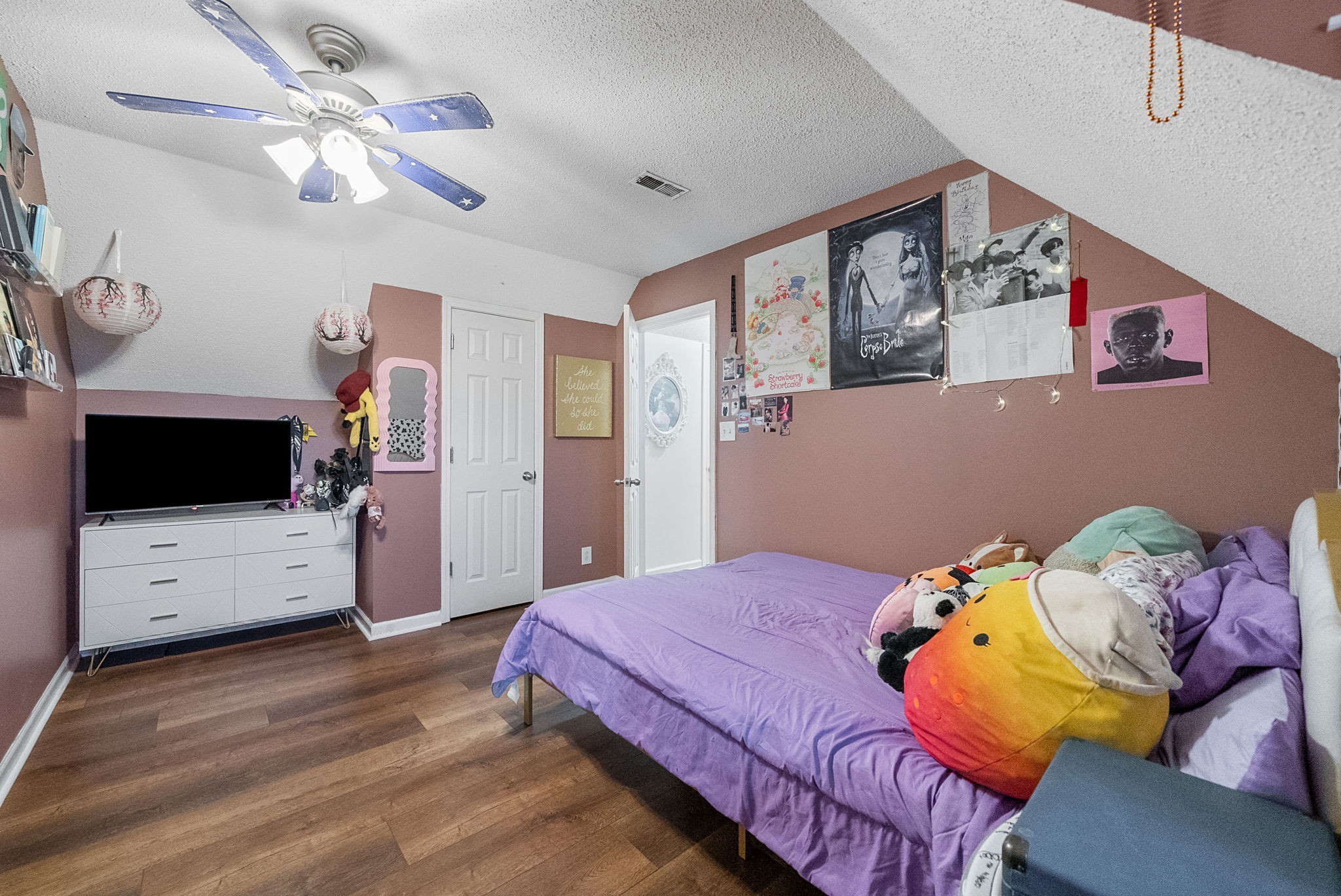 1700 Cedar Springs Cir