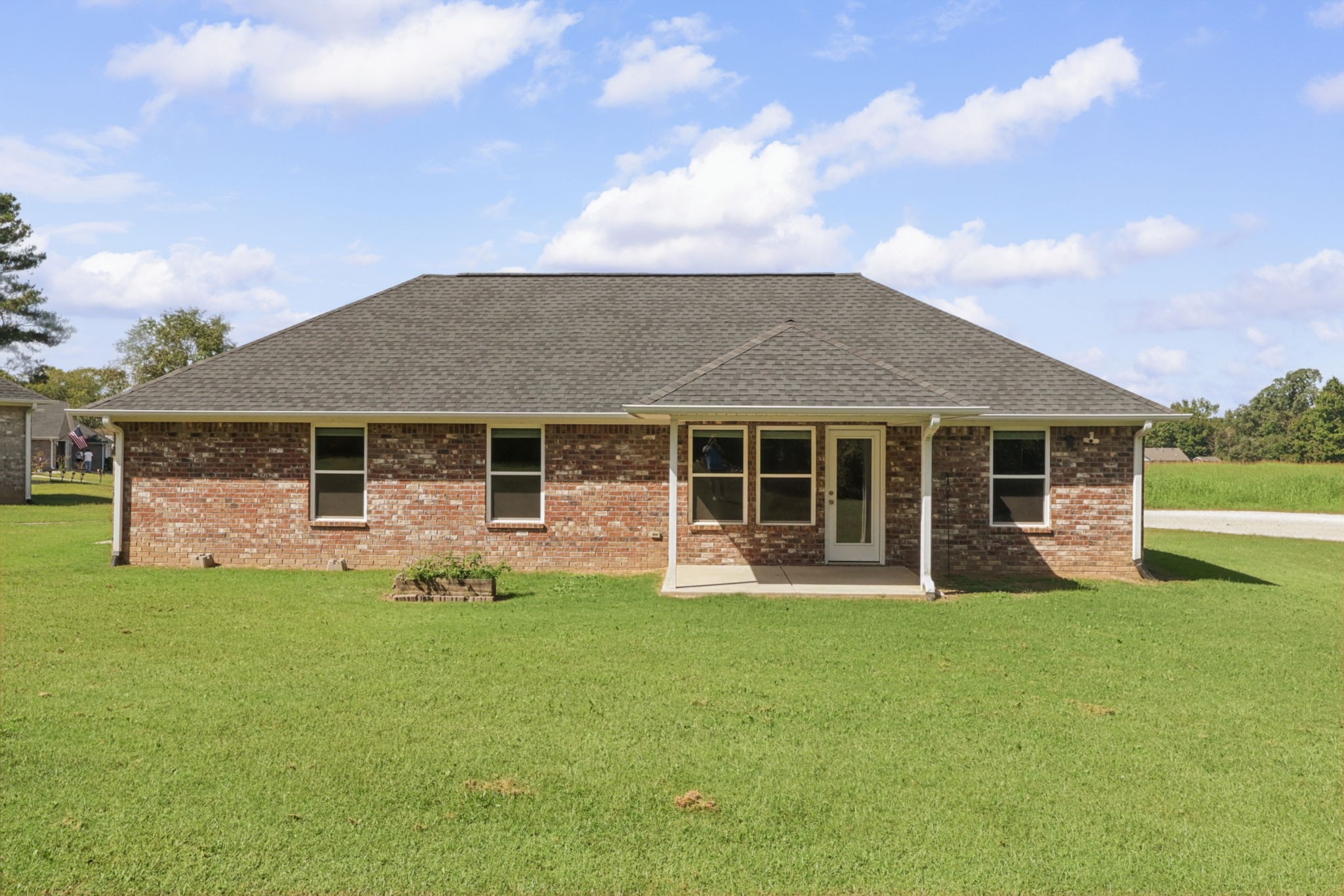 8013 Pillow Dr