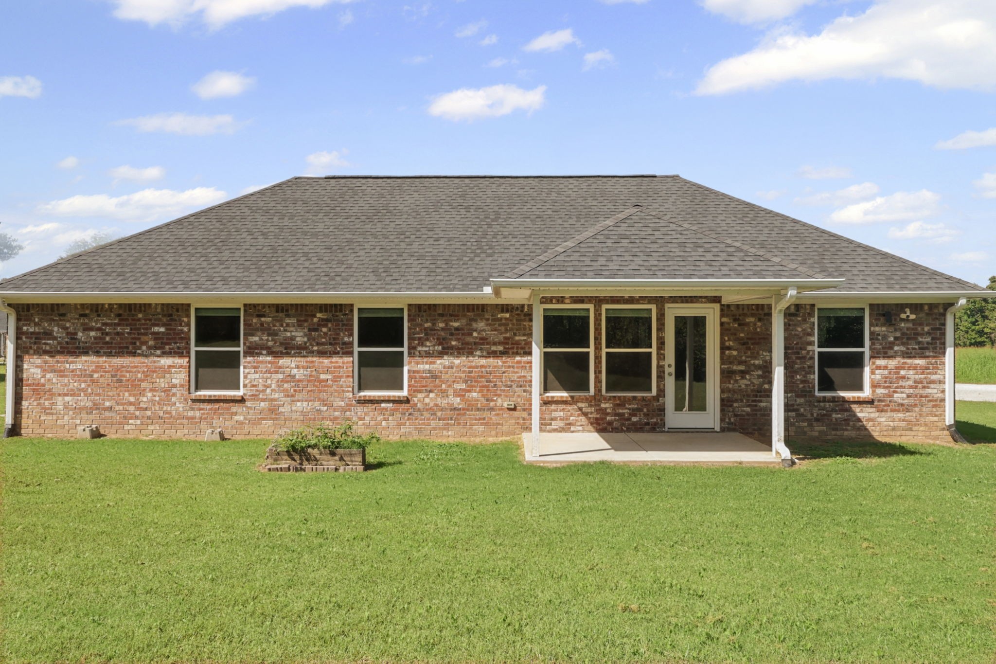 8013 Pillow Dr