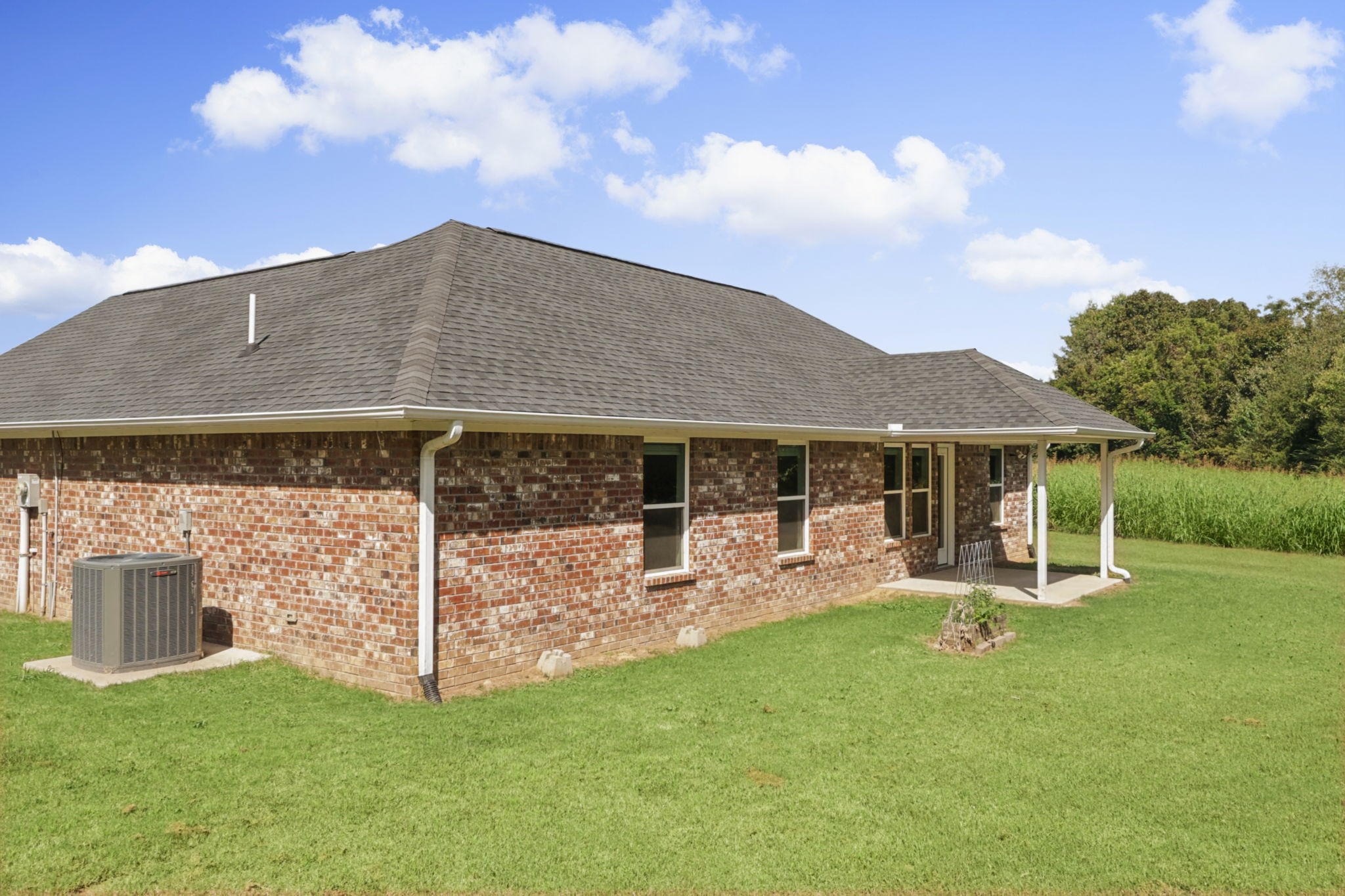 8013 Pillow Dr