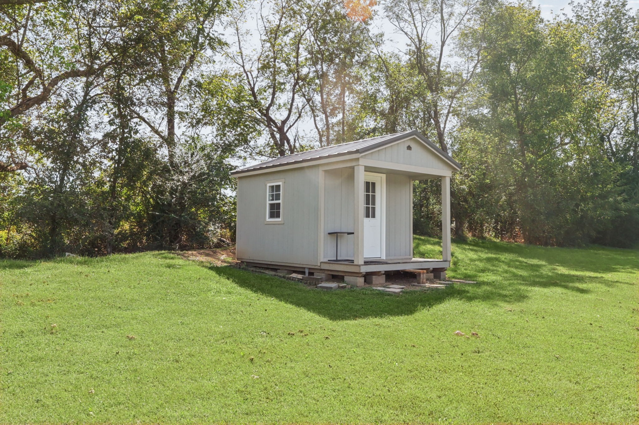 8013 Pillow Dr