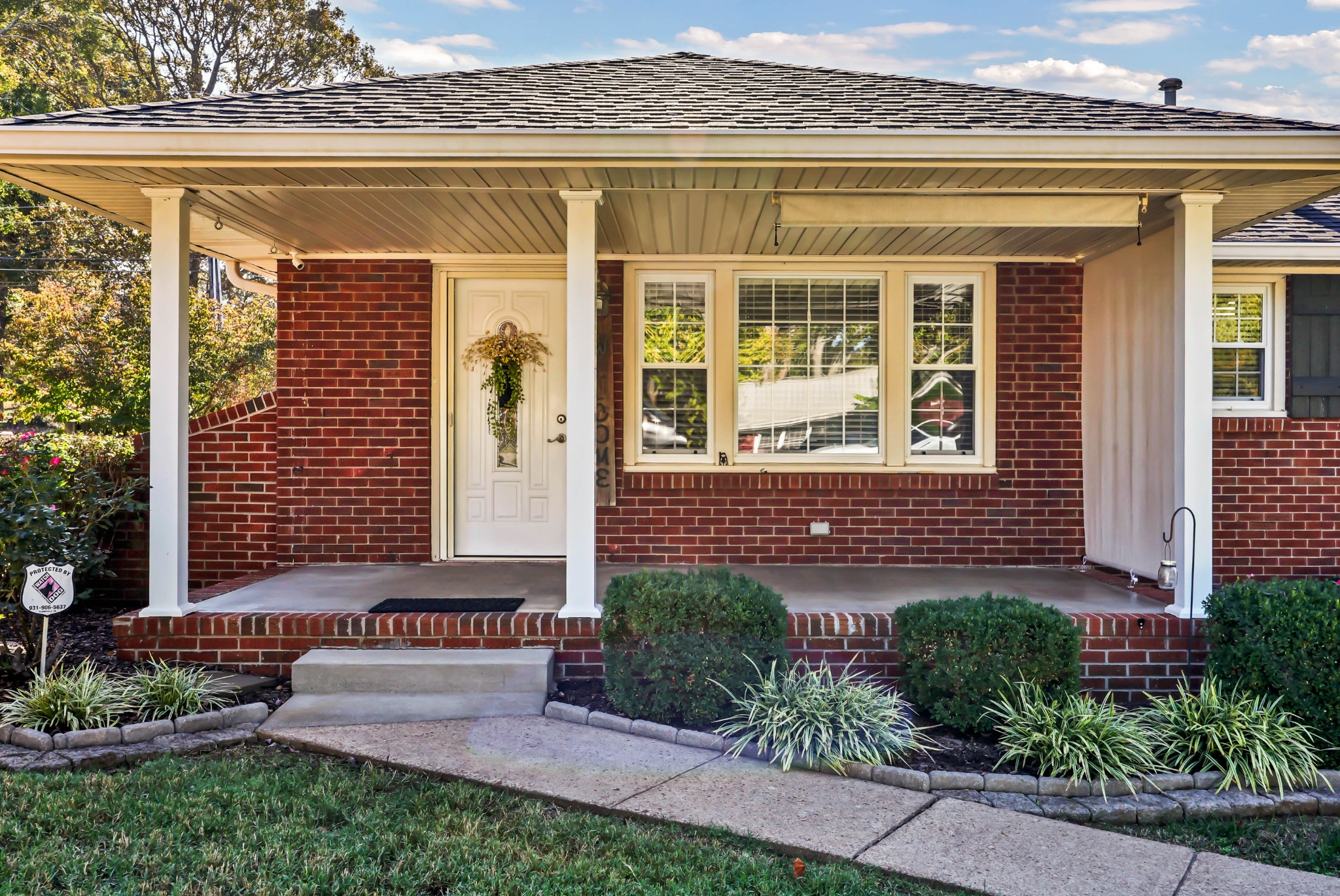 207 Paddock Rd