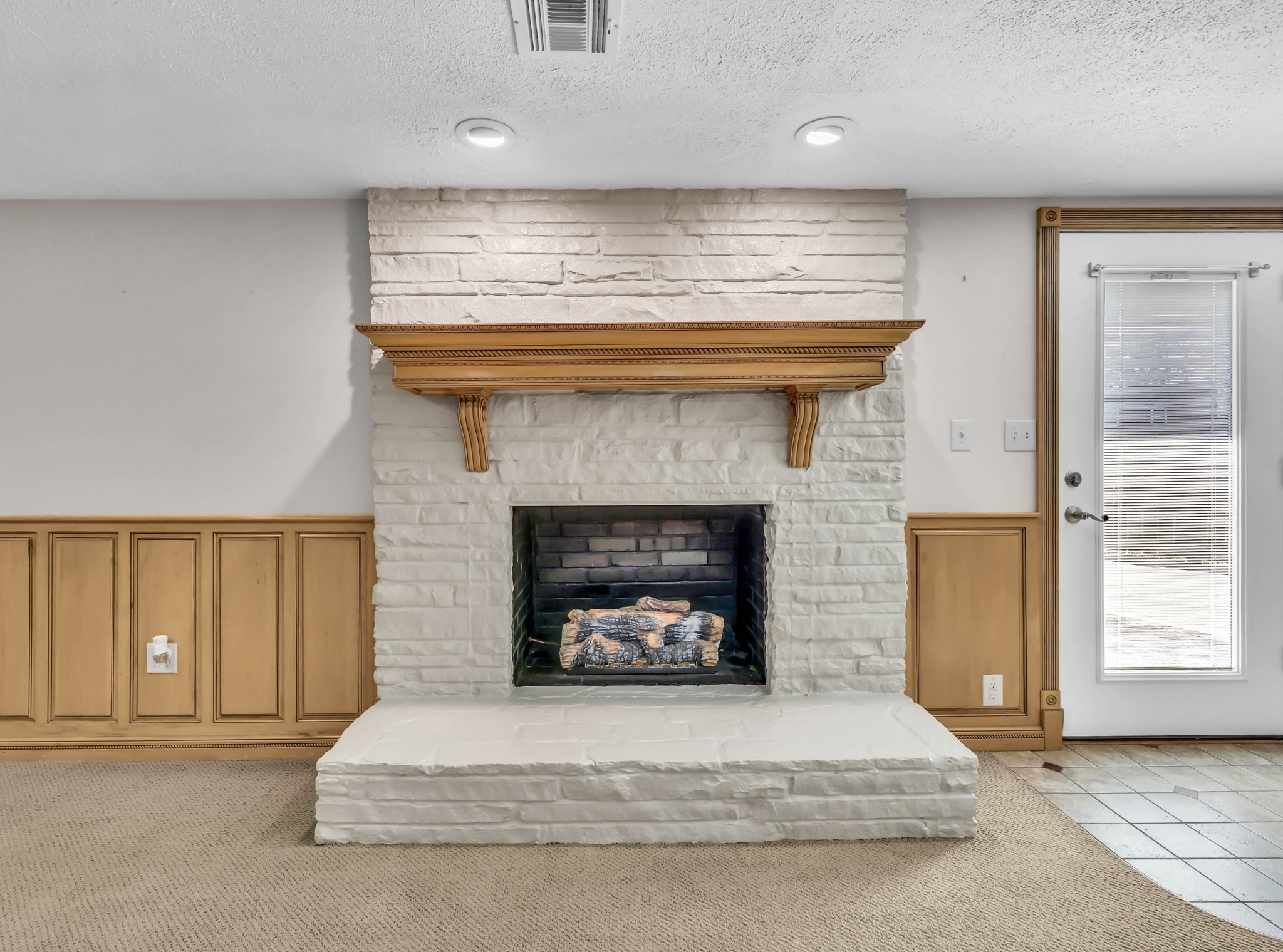 207 Paddock Rd