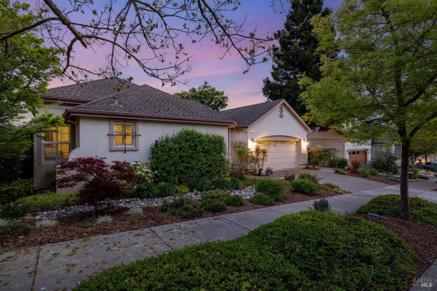 5874 Sailing Hawk Ave