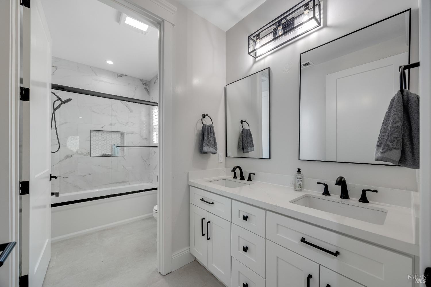 3848 Rocky Point Way