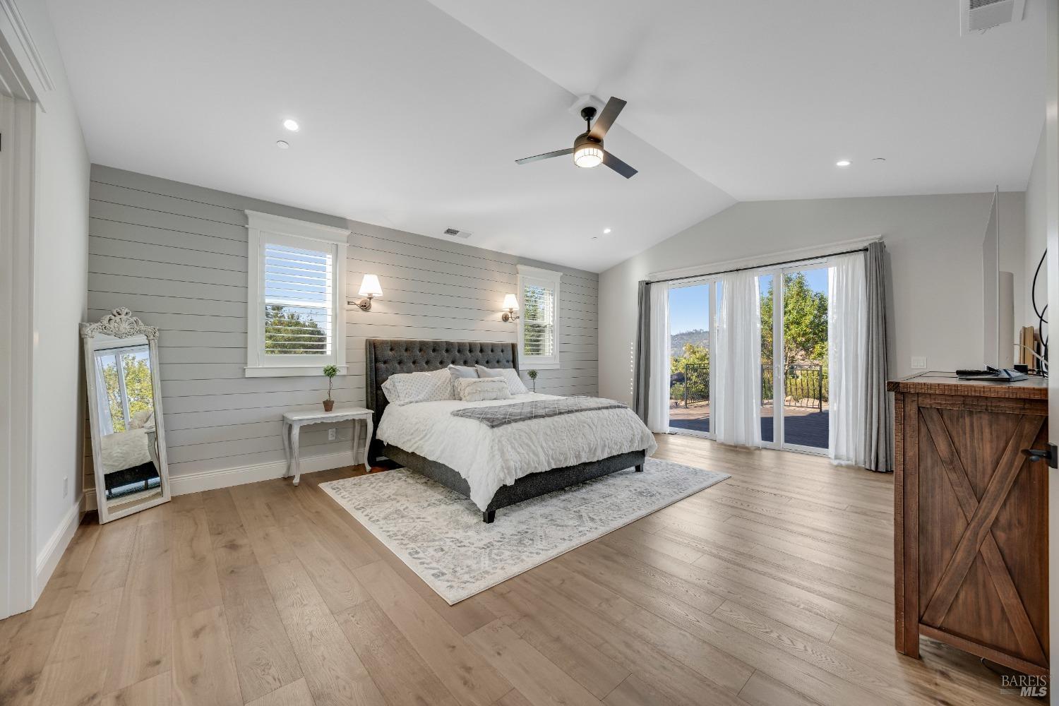 3848 Rocky Point Way