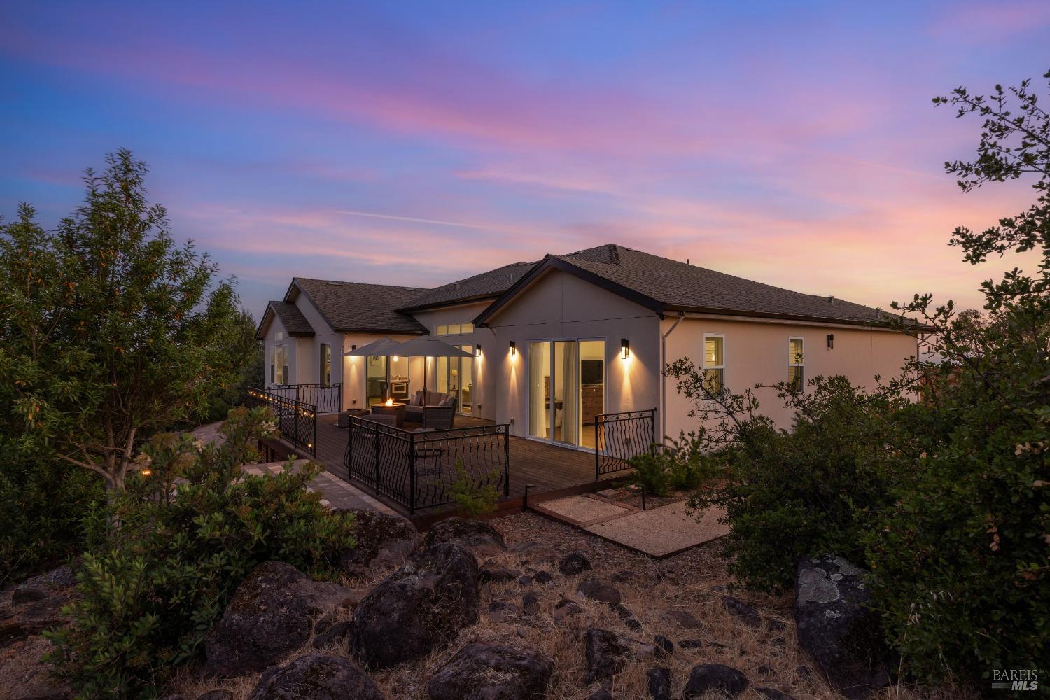 3848 Rocky Point Way