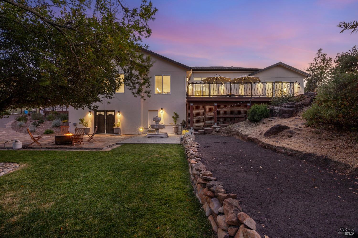 3848 Rocky Point Way