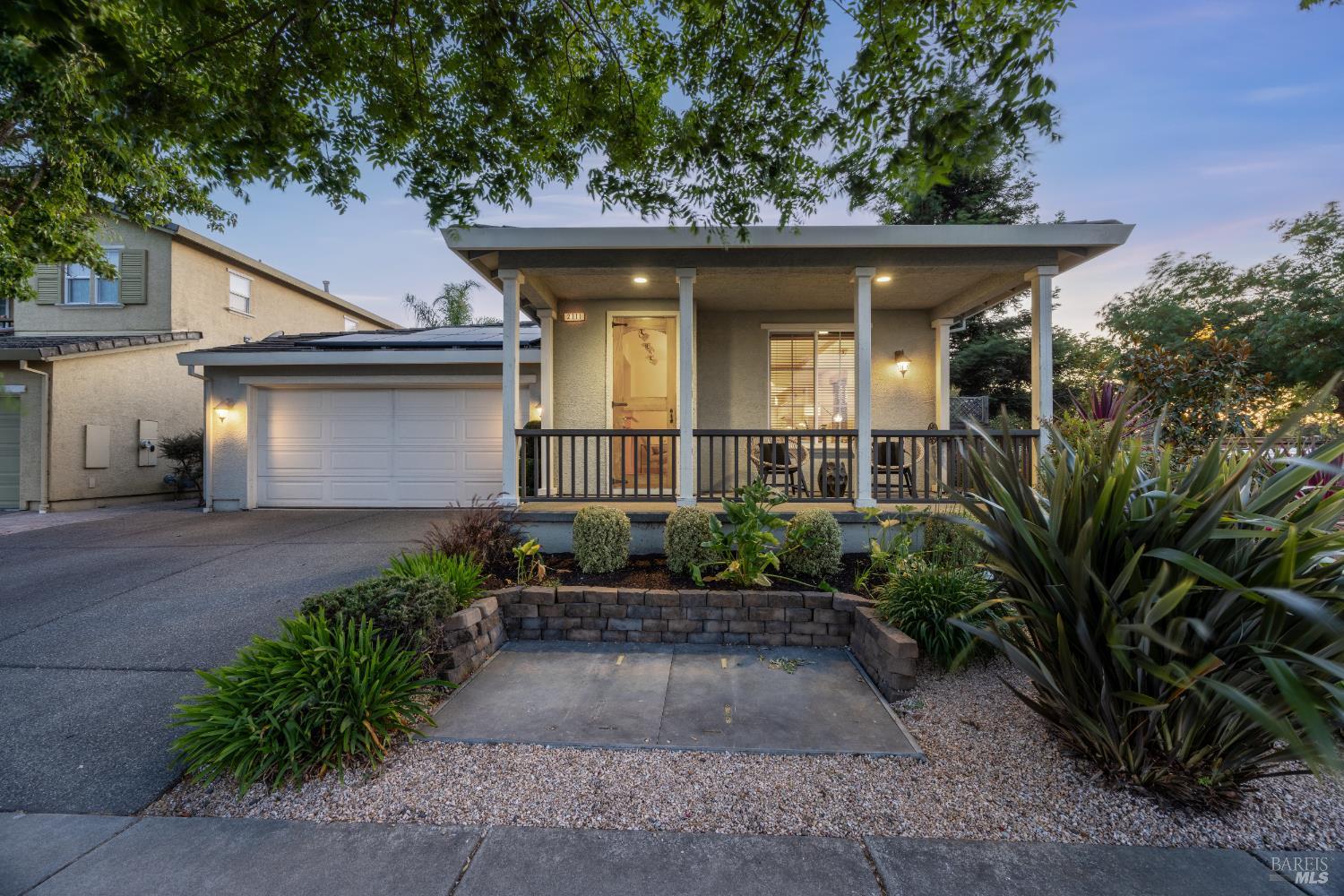 2711 Dutton Meadow