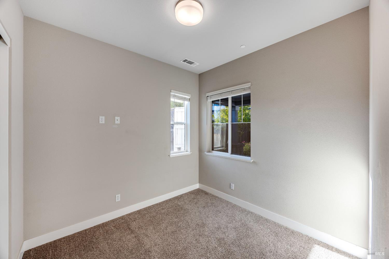 1628 Keoke Ct
