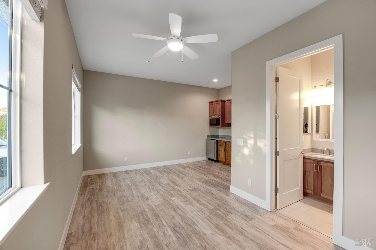 1628 Keoke Ct