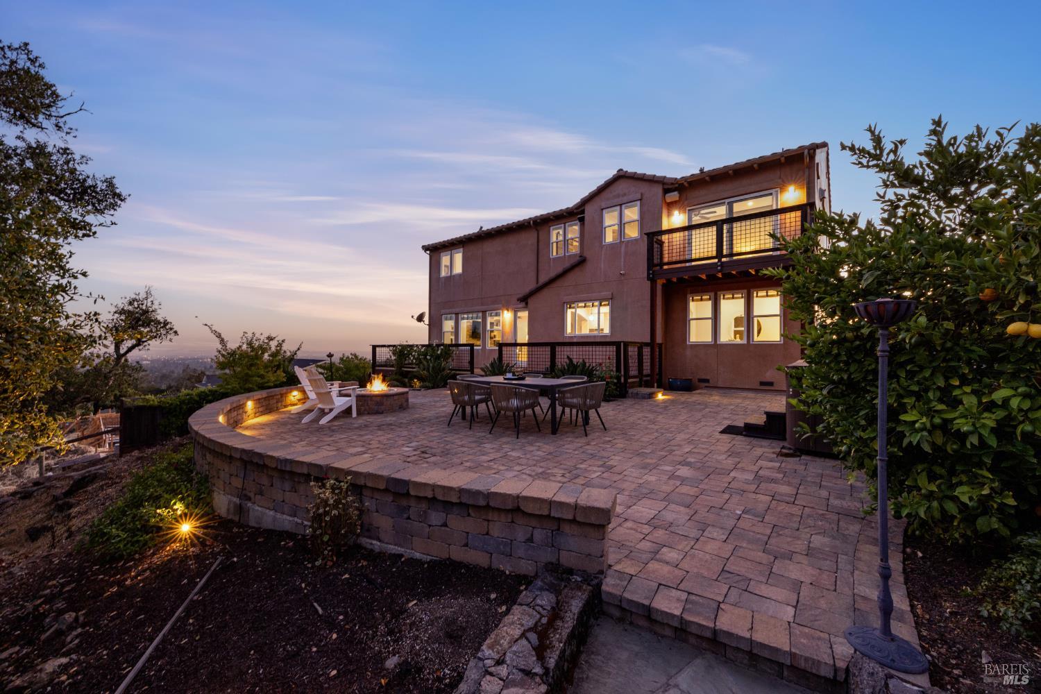 3718 Crown Hill Dr