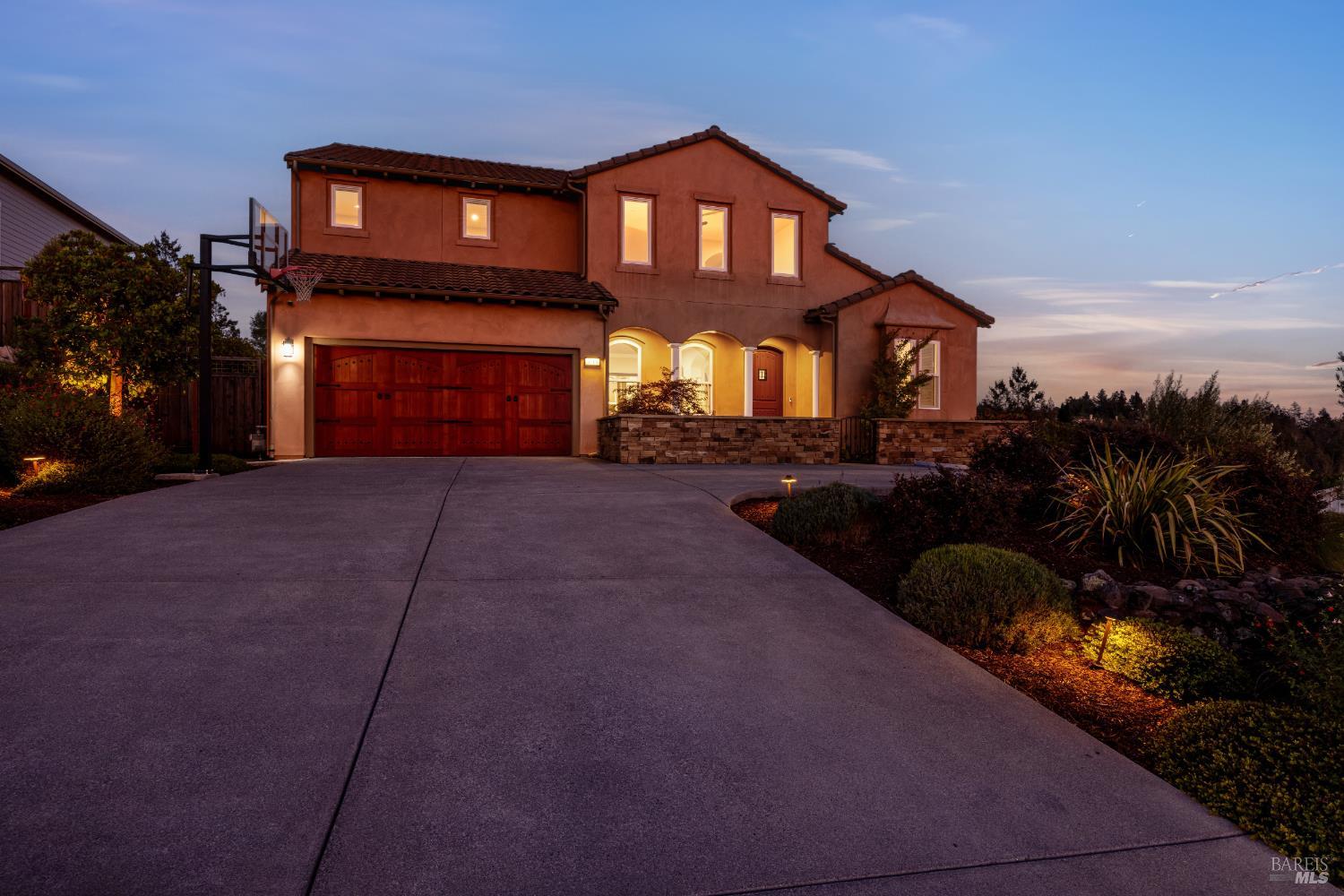 3718 Crown Hill Dr