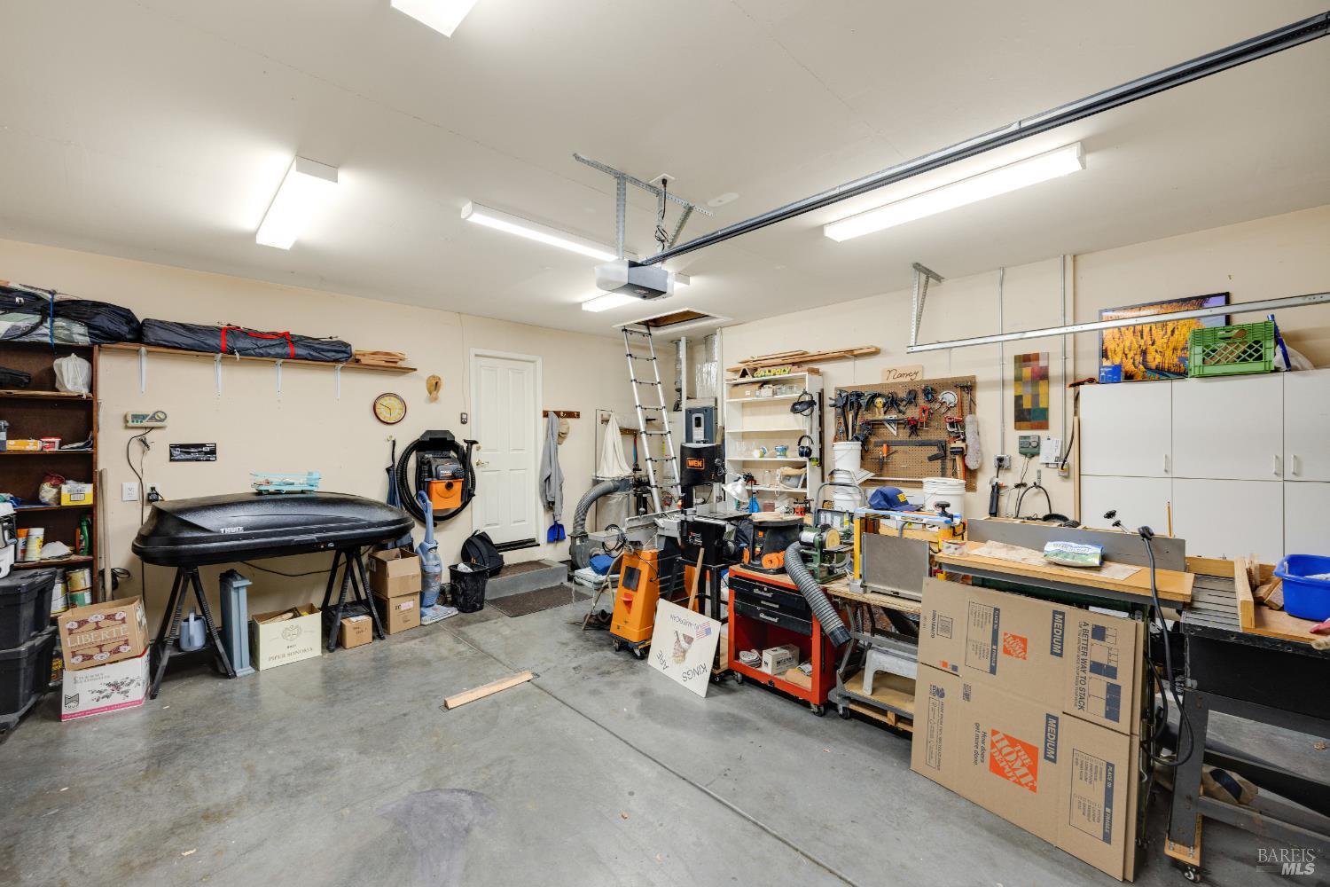 2472 Creek Meadow Dr